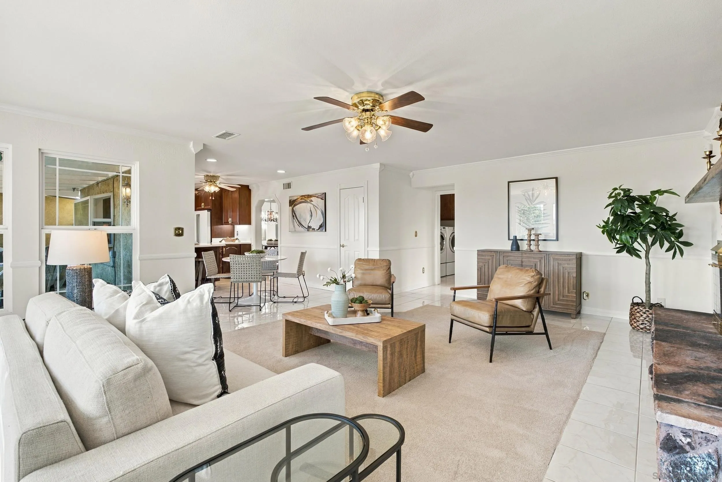 3737 Sinclair Ln