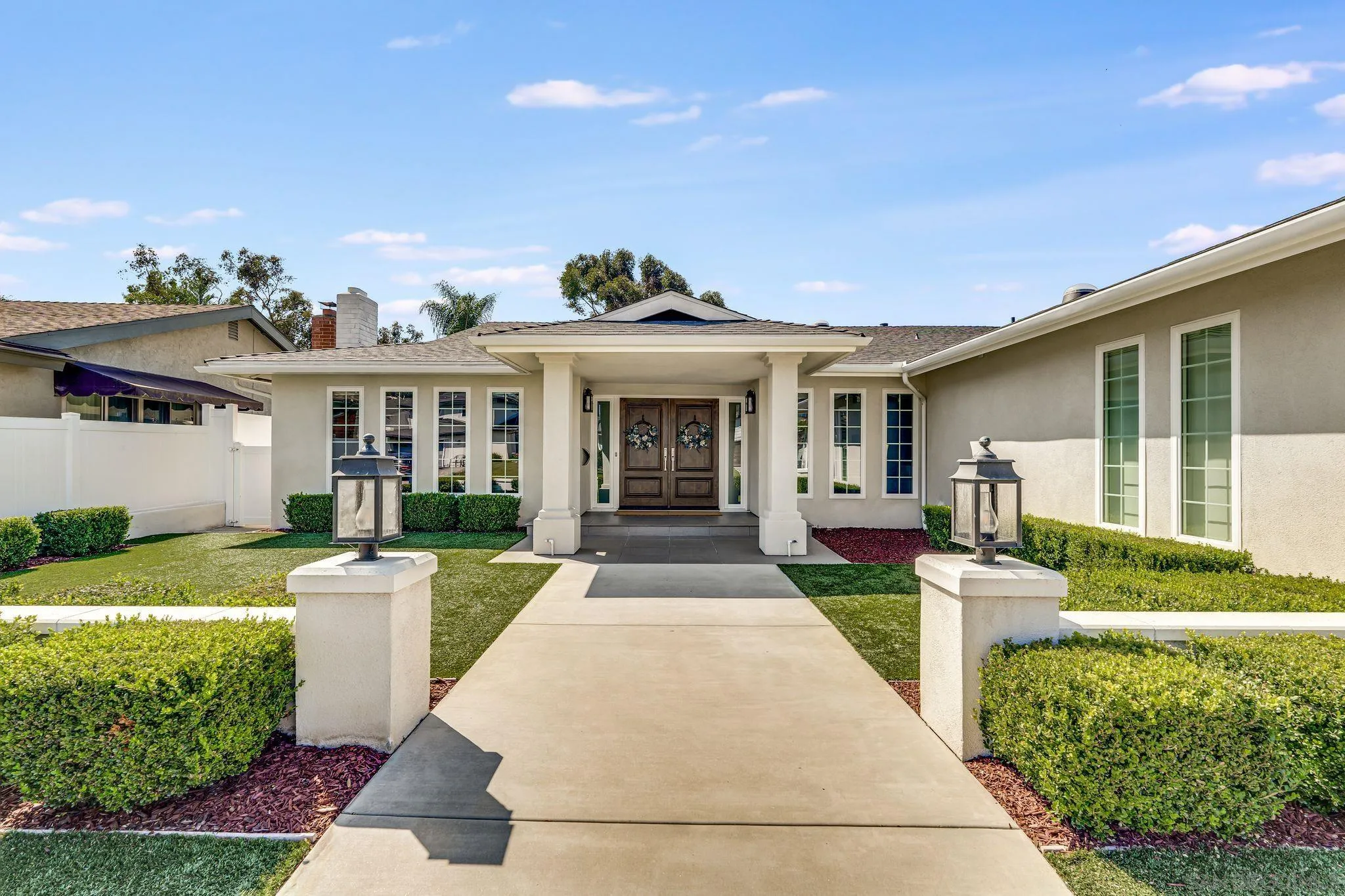 5859 Arboles St