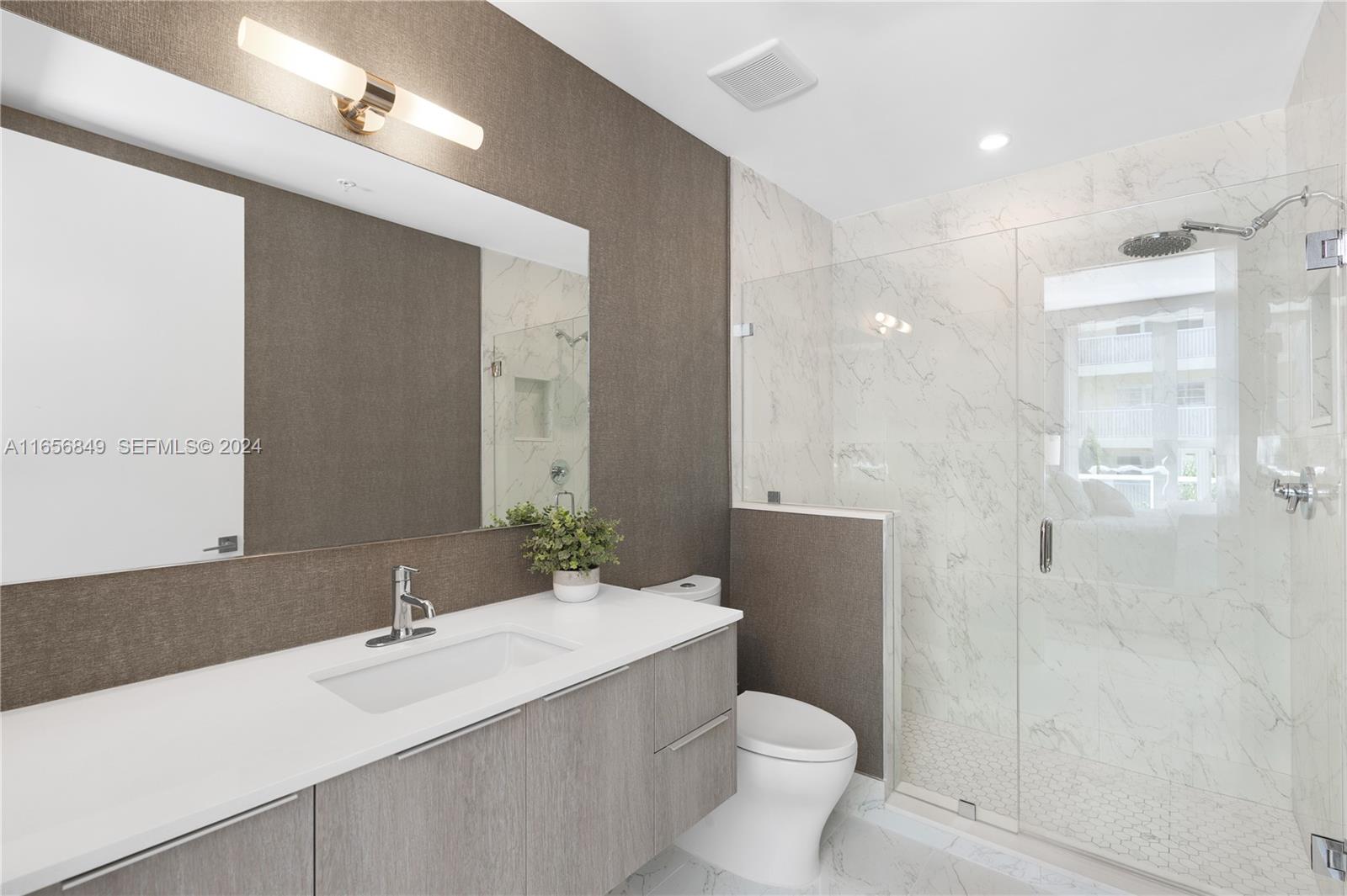 2895 NE 33rd Court 2B