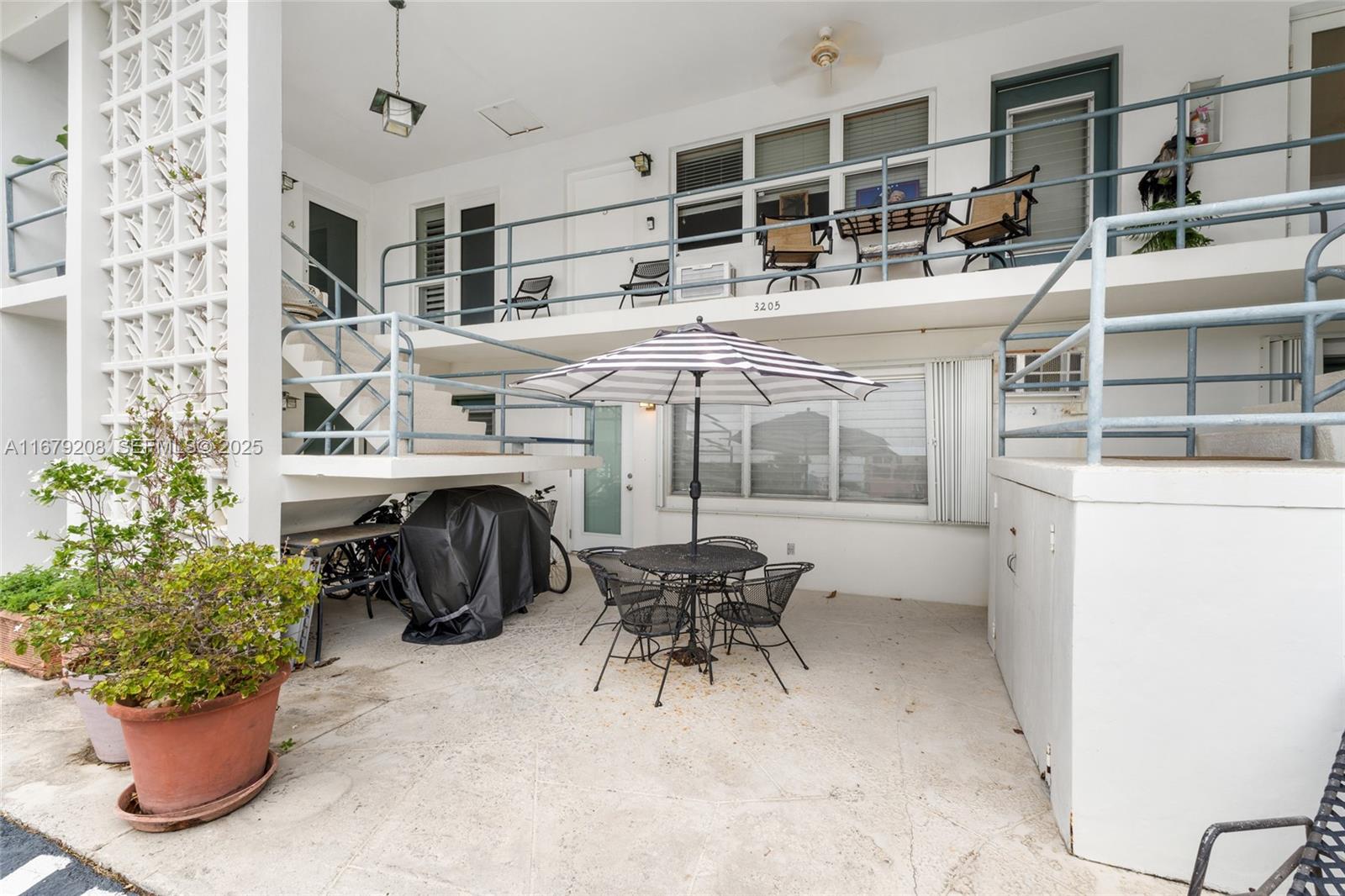 3205 Colony Club Road 2