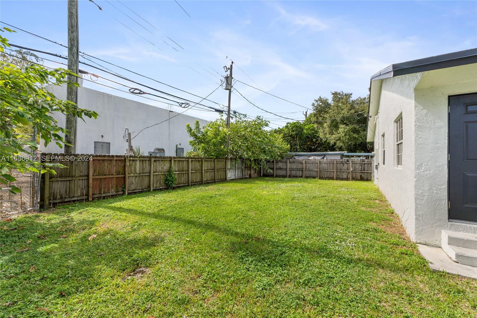 6138 Grant Street 12