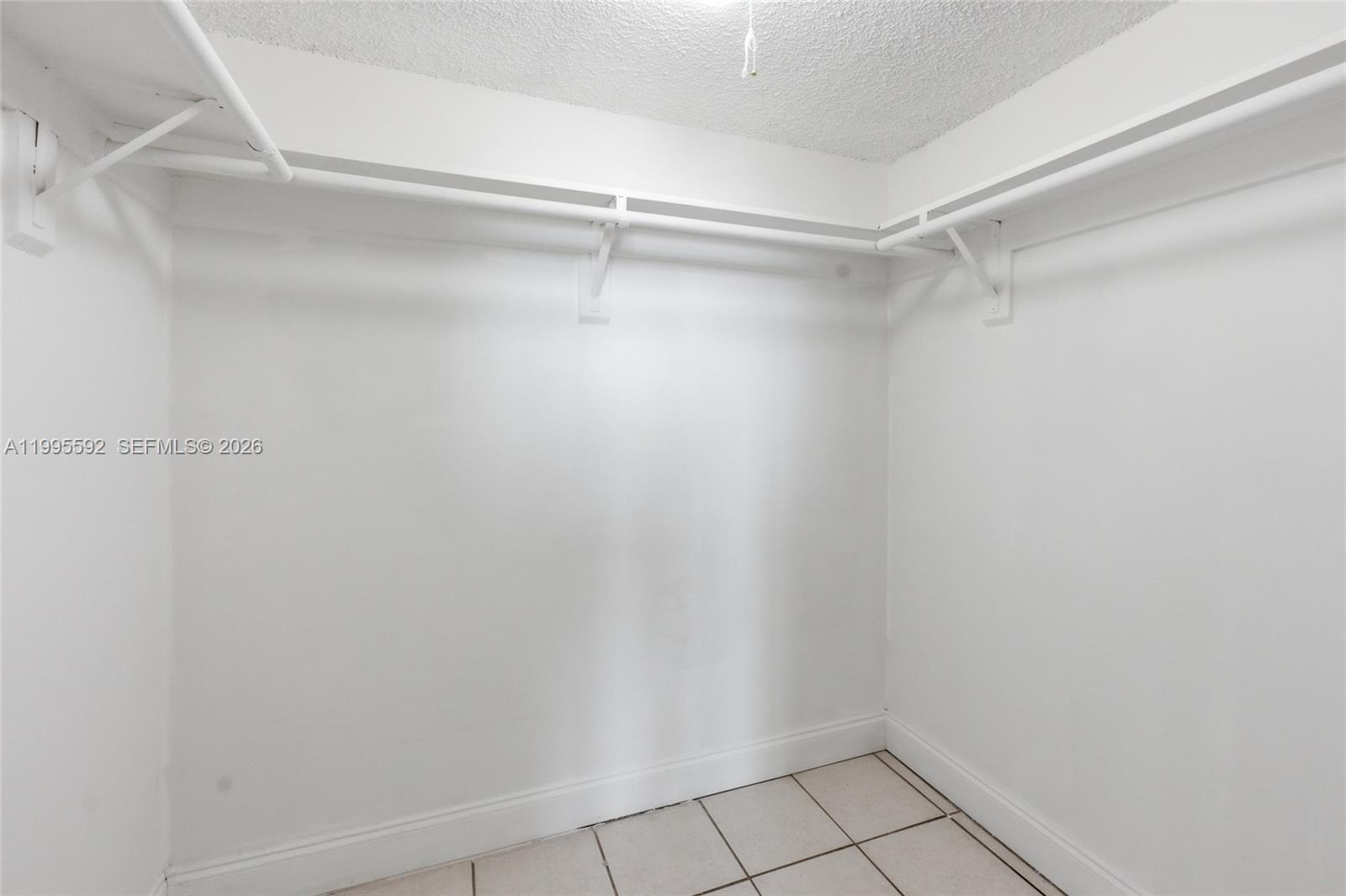 2520 N Andrews Avenue 401