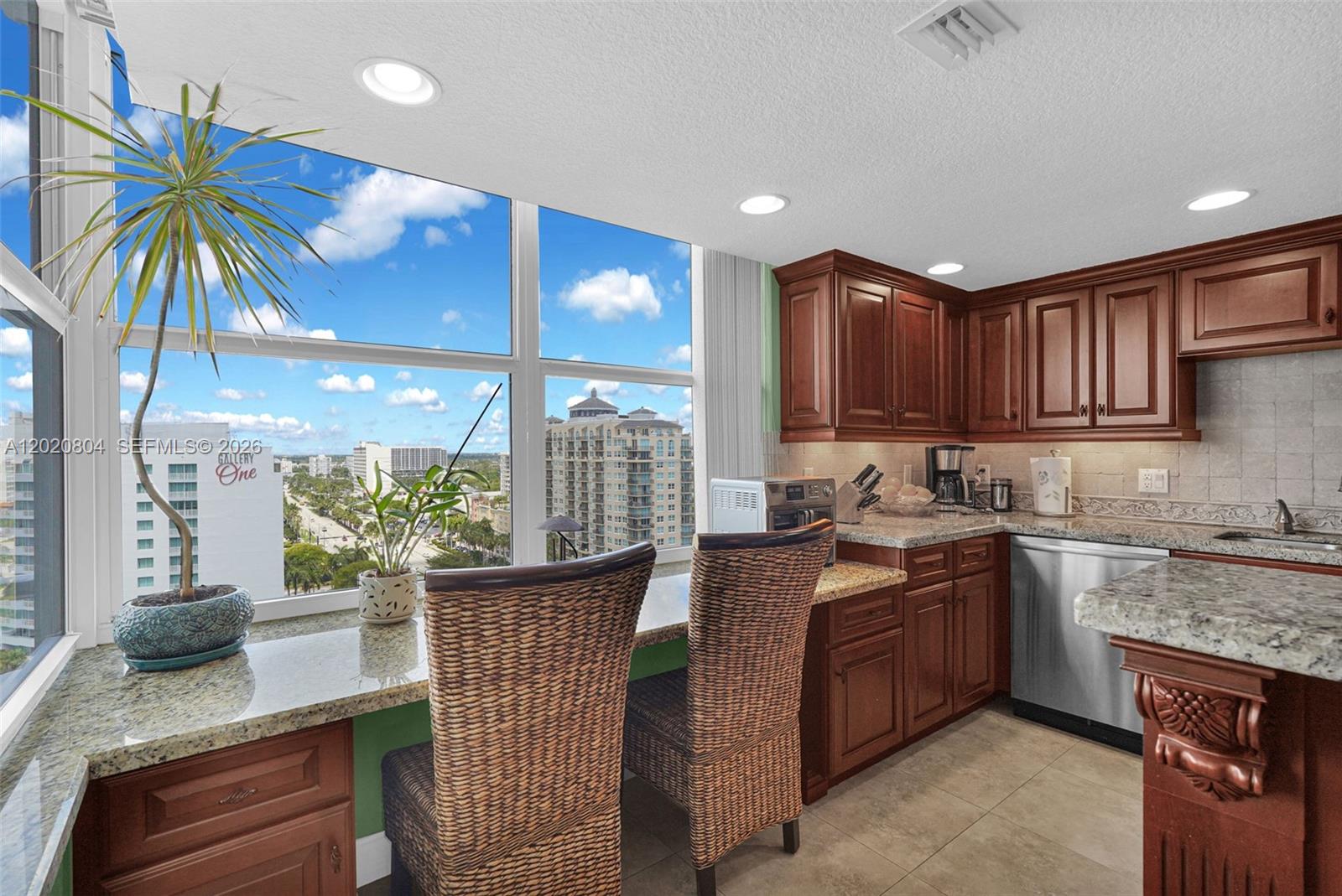 2800 E Sunrise Boulevard 17E