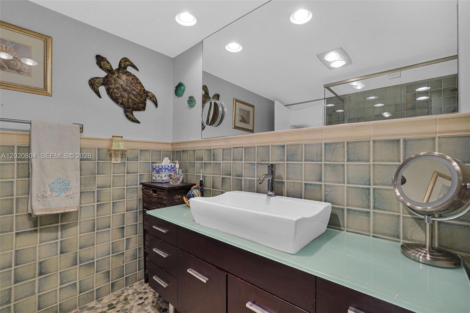 2800 E Sunrise Boulevard 17E