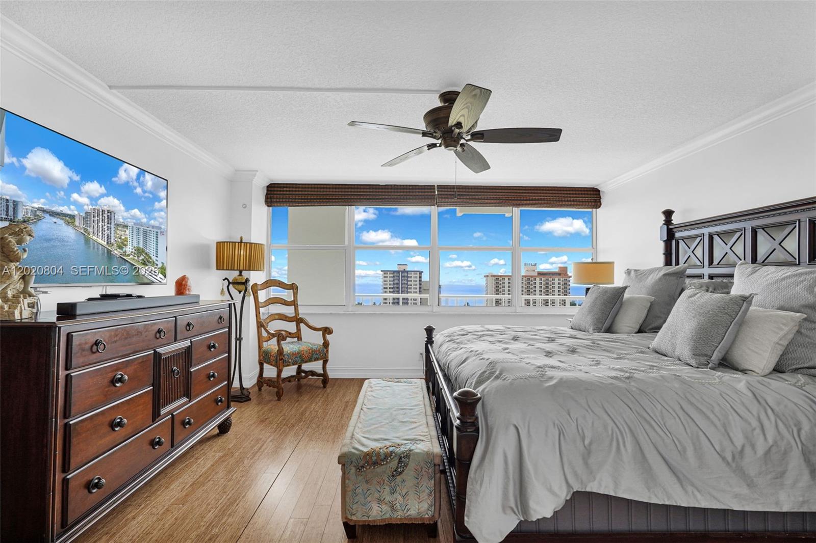 2800 E Sunrise Boulevard 17E
