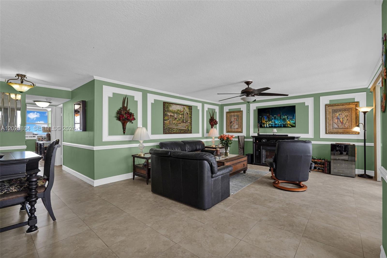 2800 E Sunrise Boulevard 17E
