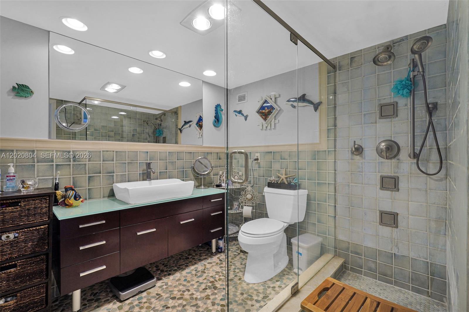 2800 E Sunrise Boulevard 17E