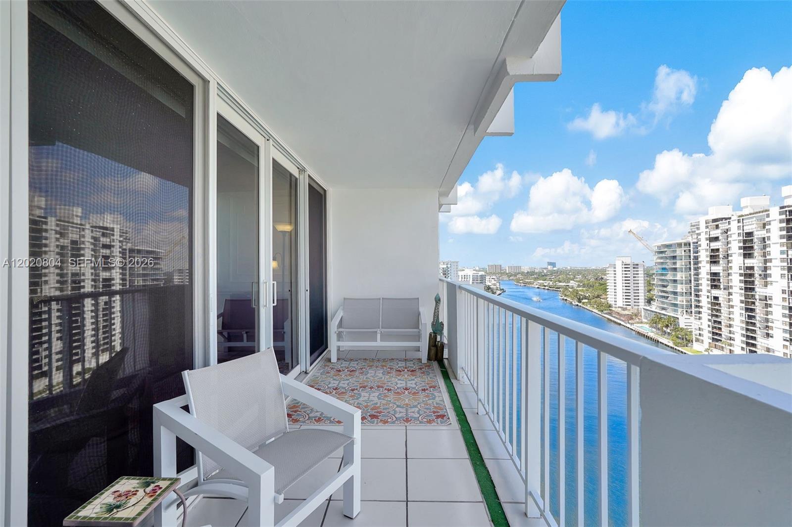 2800 E Sunrise Boulevard 17E