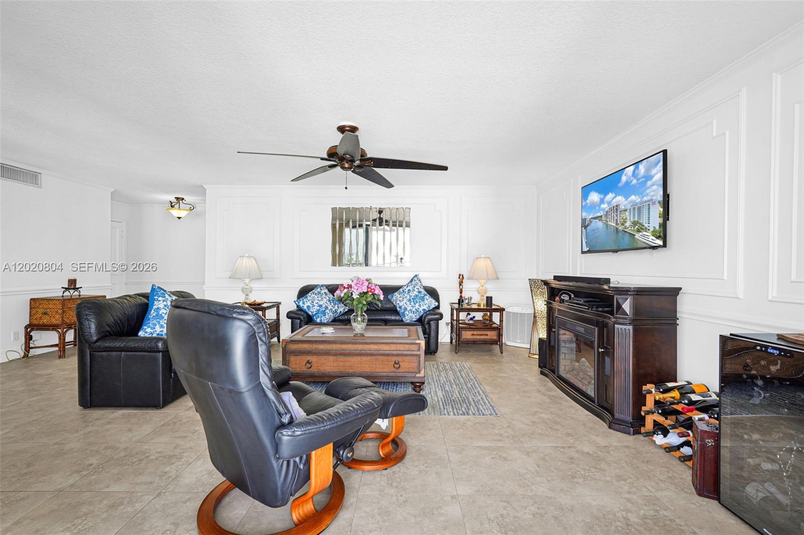 2800 E Sunrise Boulevard 17E