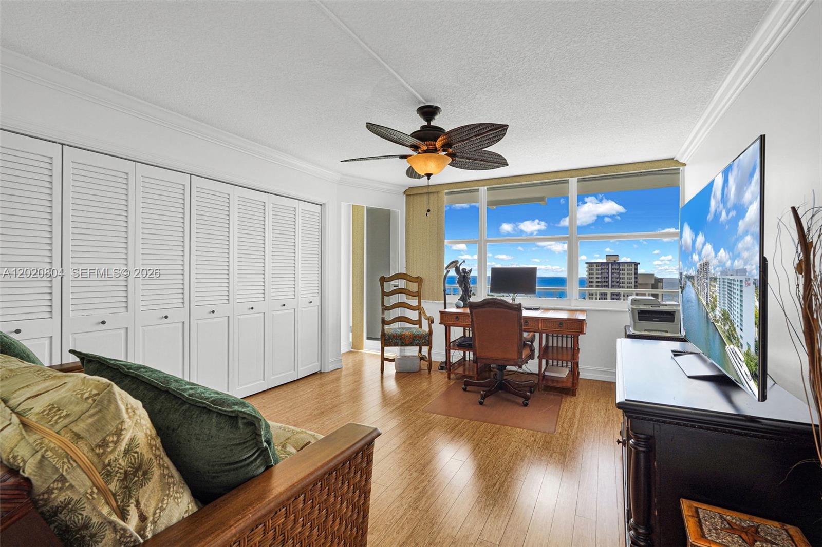 2800 E Sunrise Boulevard 17E