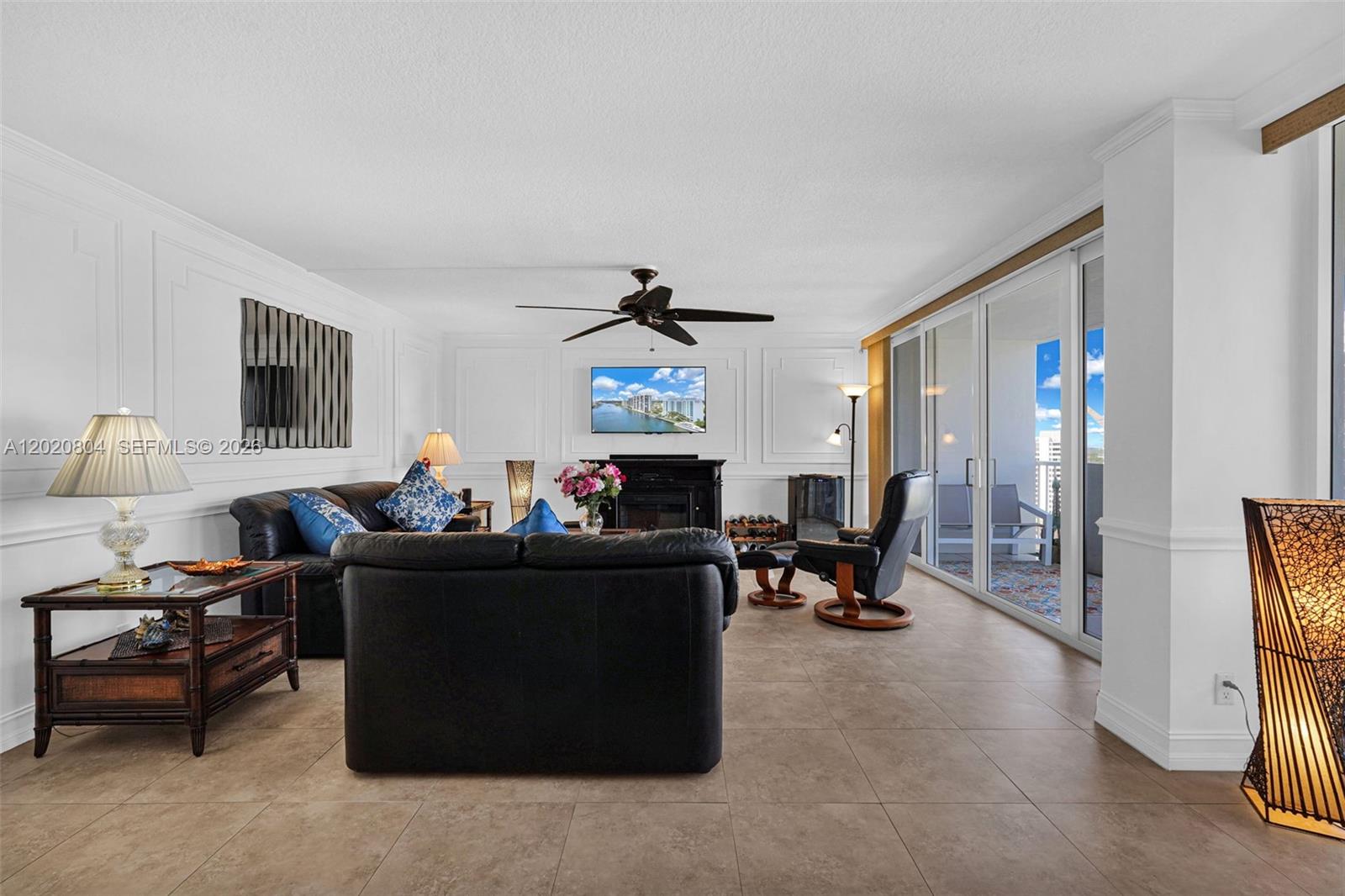 2800 E Sunrise Boulevard 17E