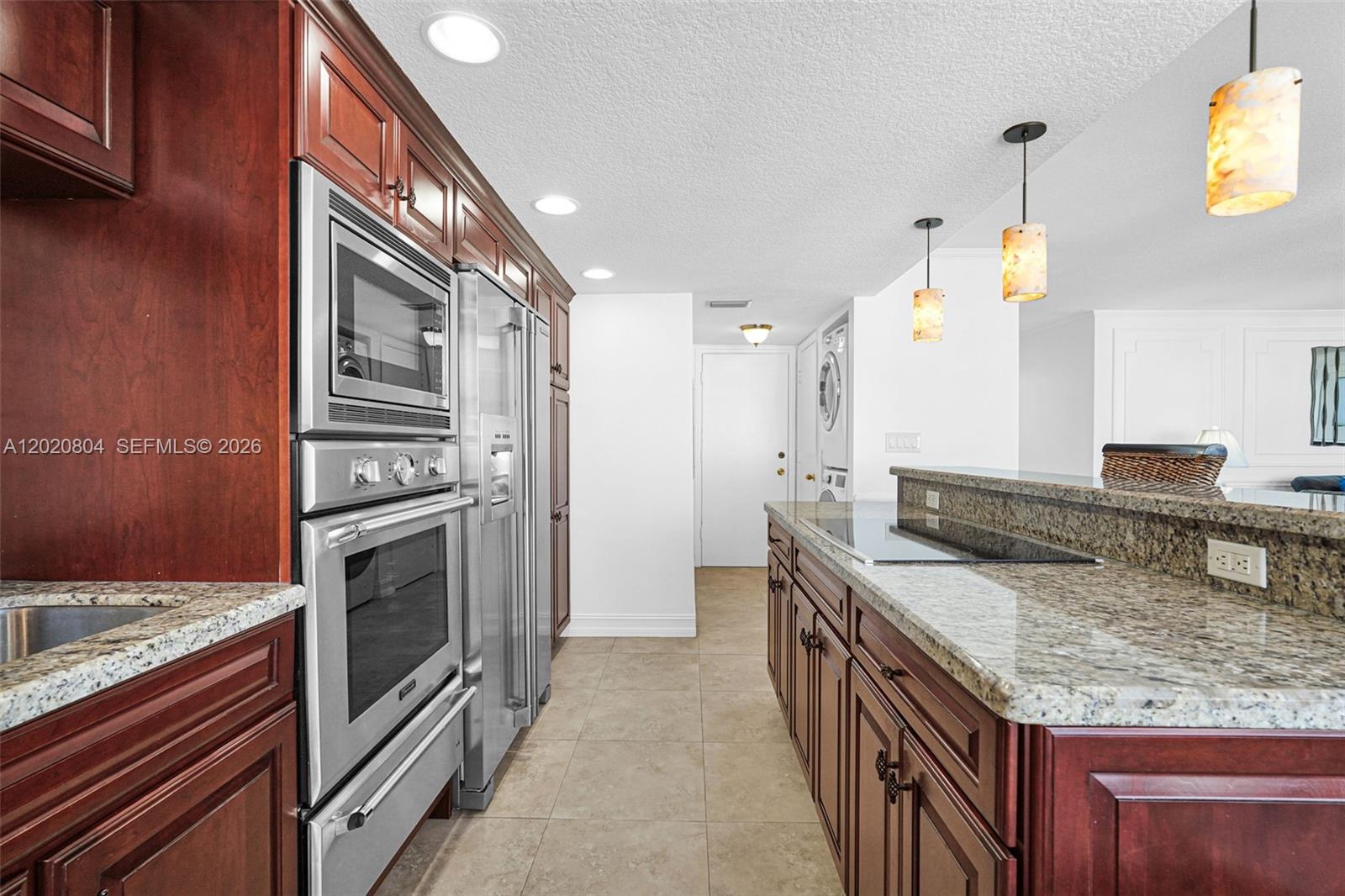 2800 E Sunrise Boulevard 17E
