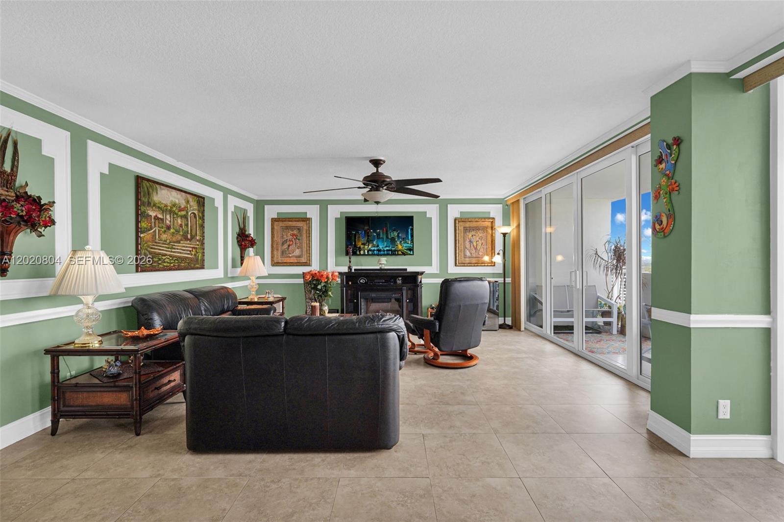 2800 E Sunrise Boulevard 17E