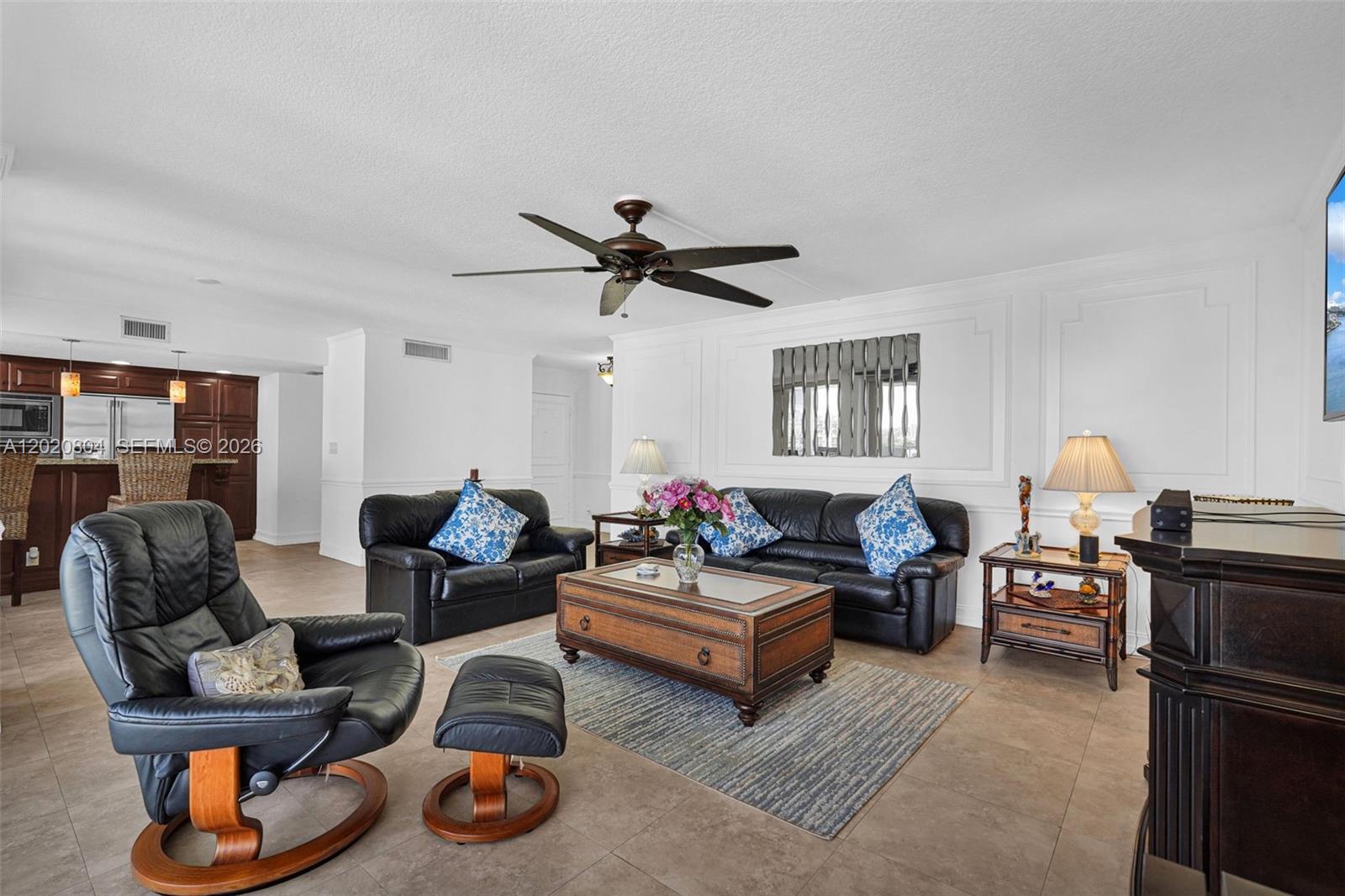 2800 E Sunrise Boulevard 17E