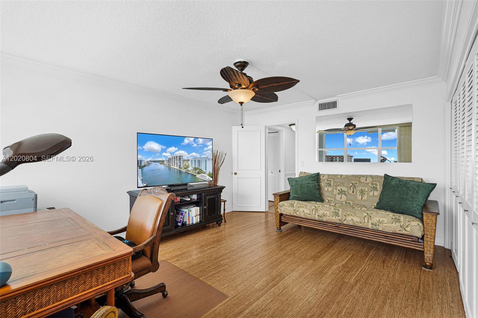 2800 E Sunrise Boulevard 17E