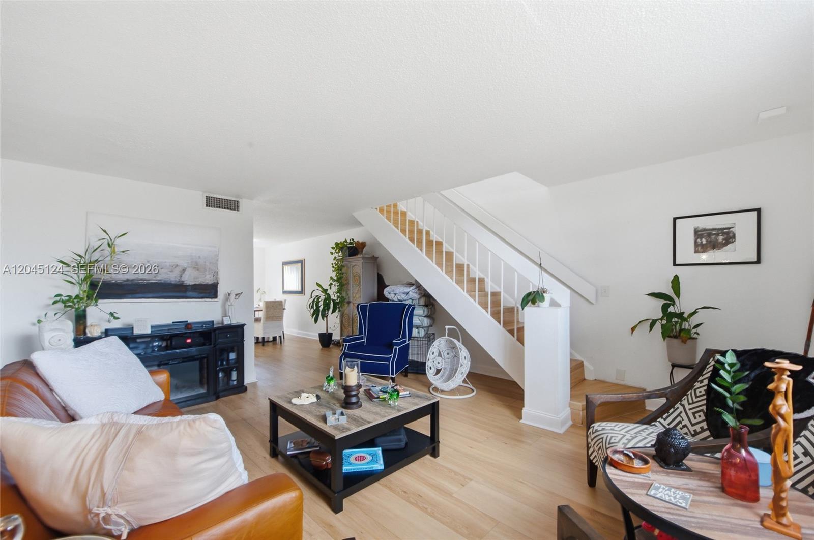 2520 N Andrews Avenue 107