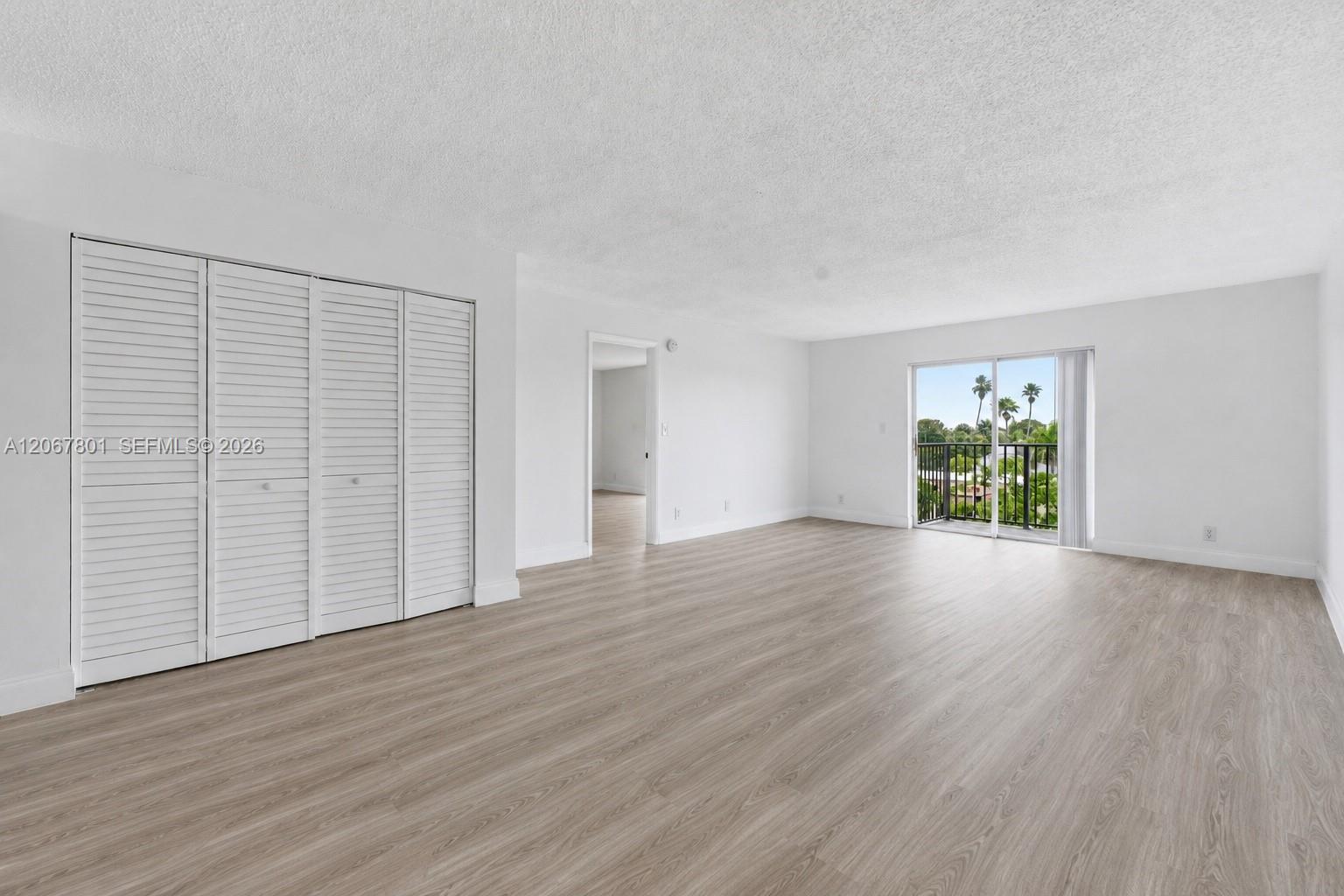 2520 N Andrews Avenue 305