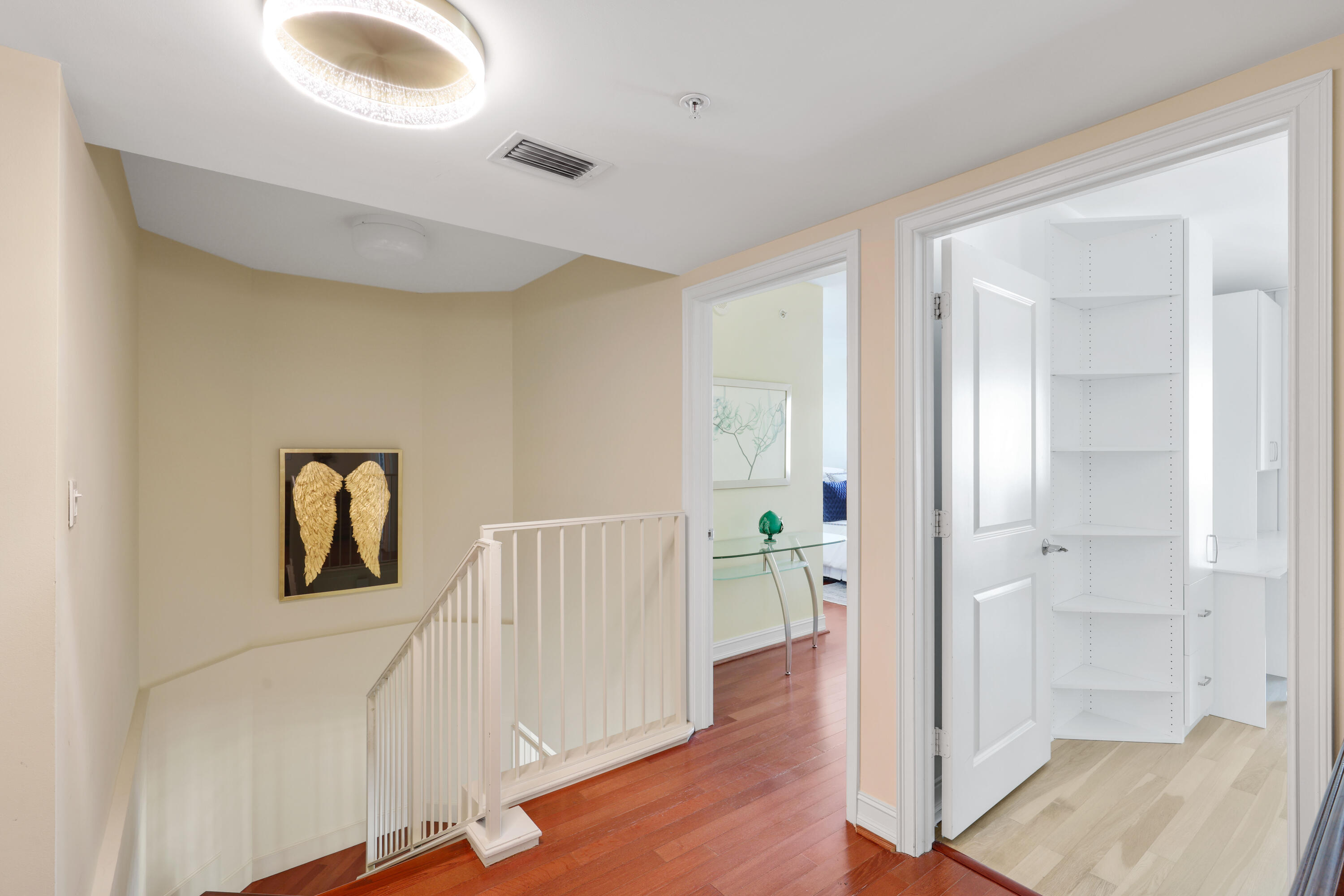 99 SE Mizner Boulevard