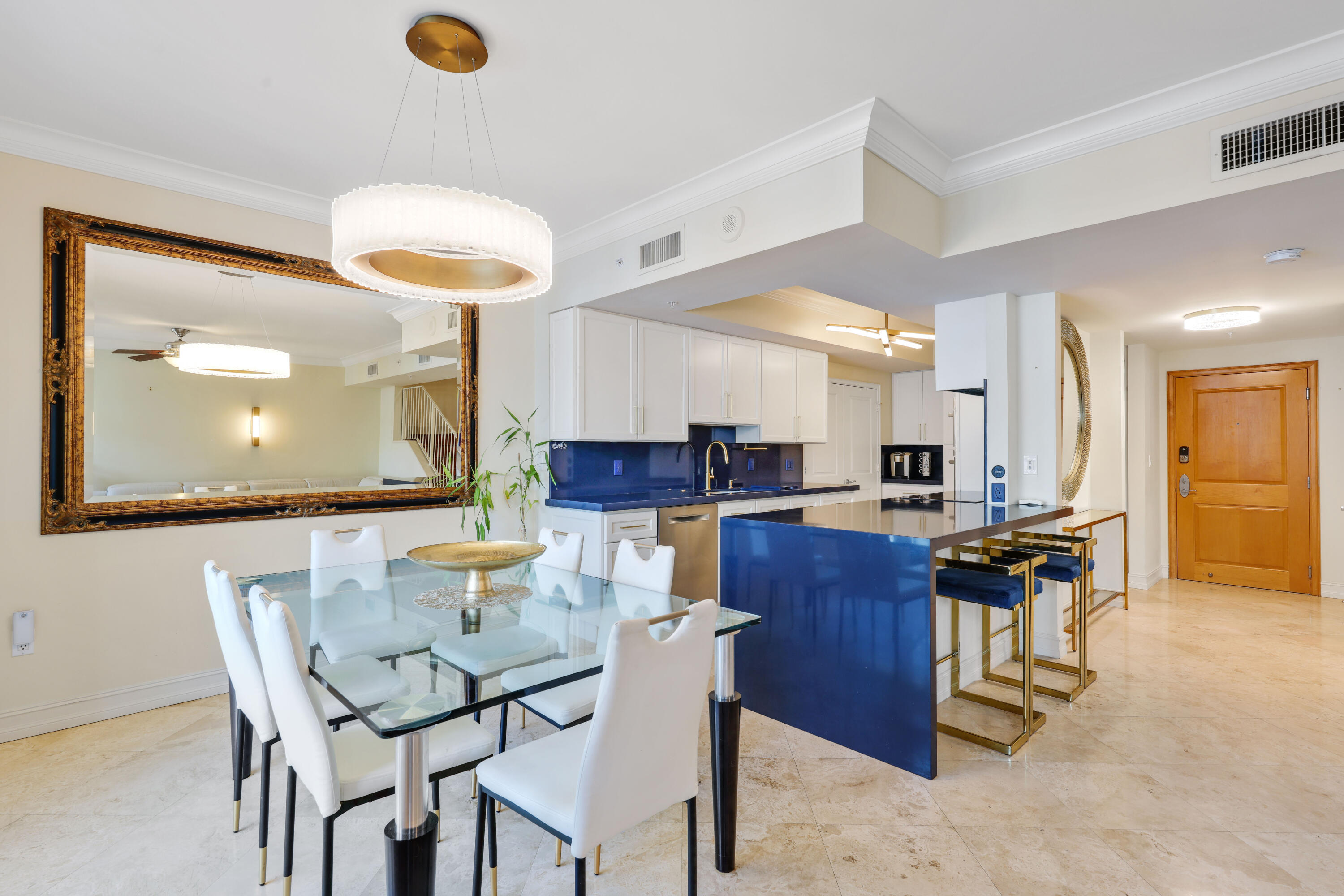 99 SE Mizner Boulevard