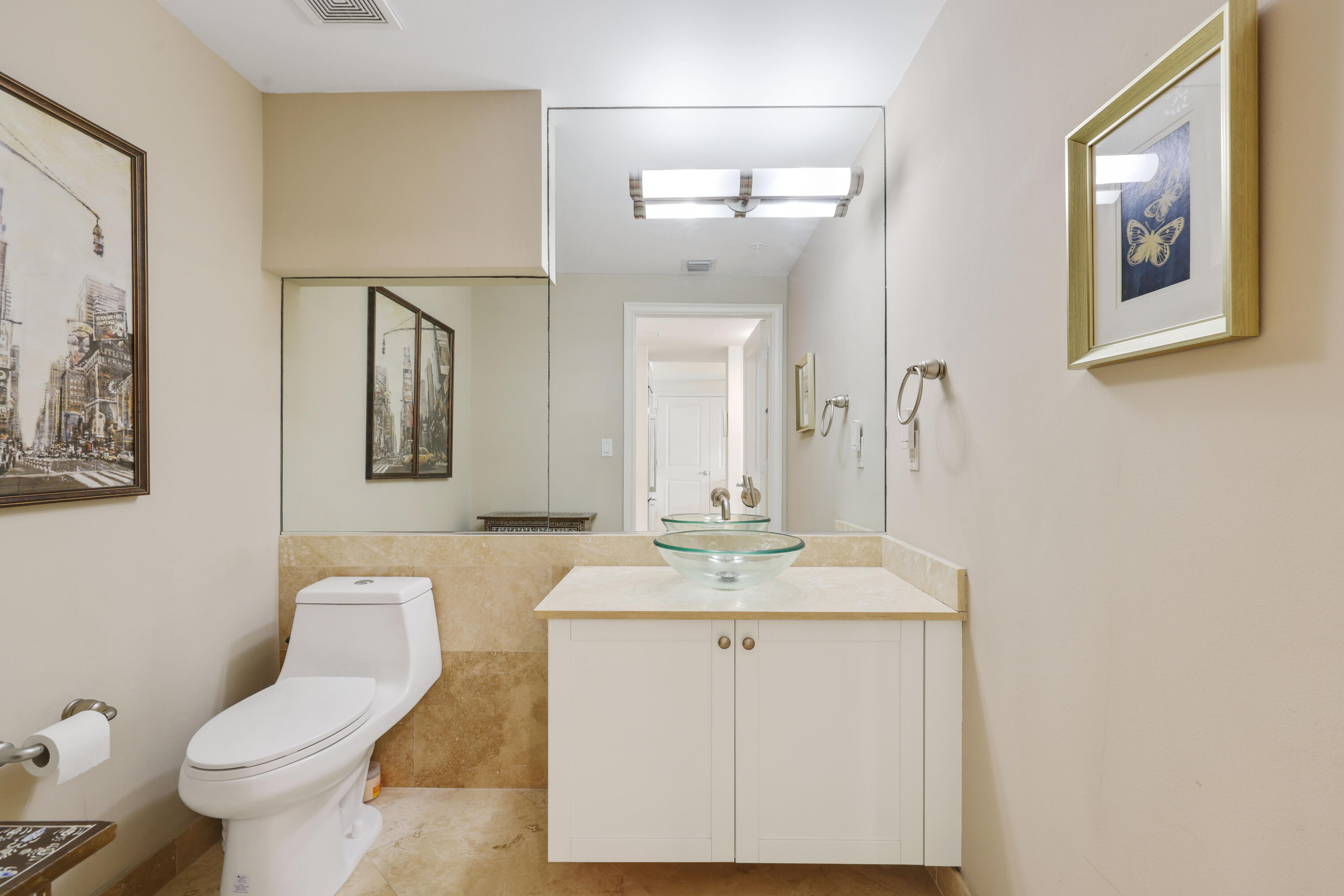 99 SE Mizner Boulevard