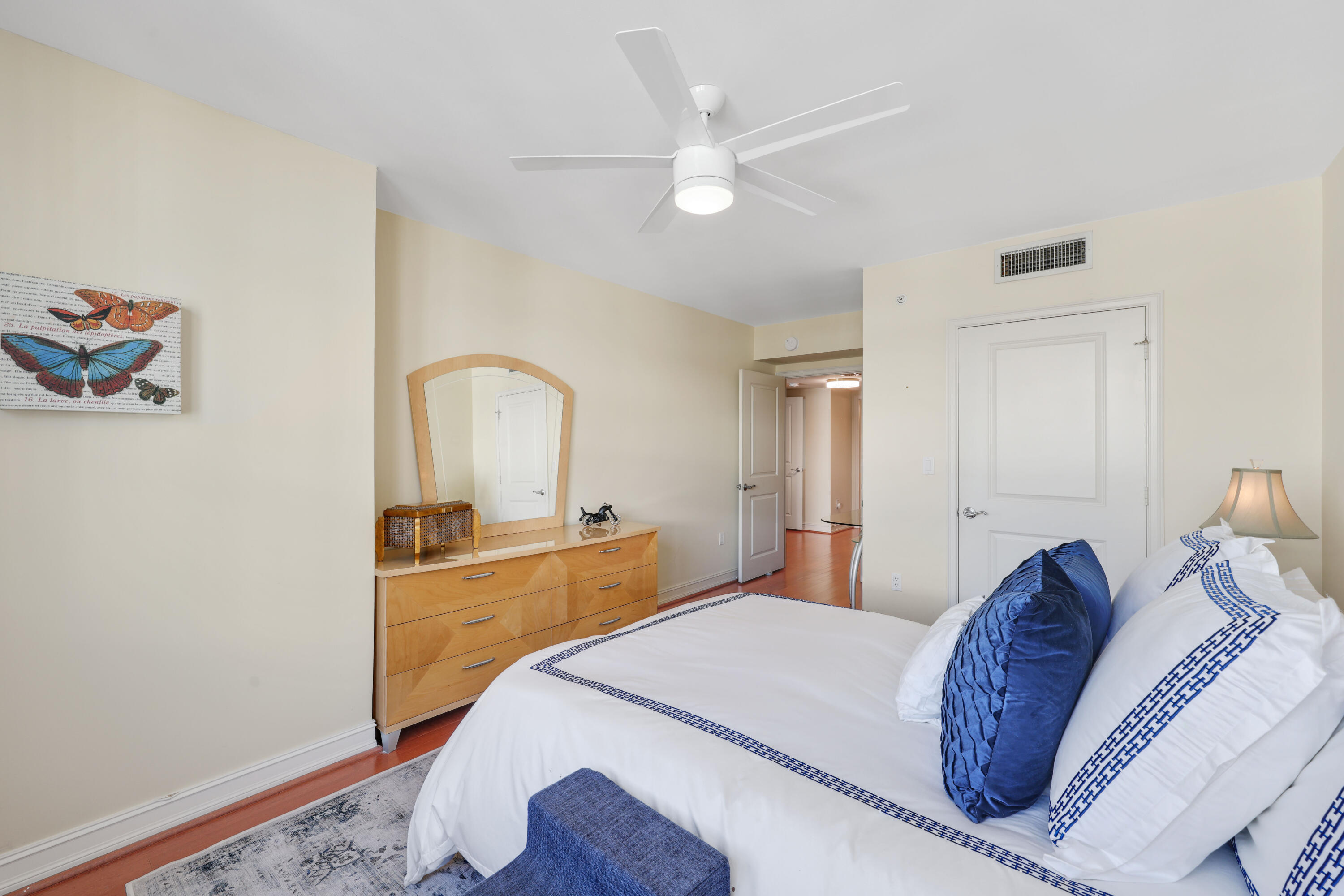 99 SE Mizner Boulevard