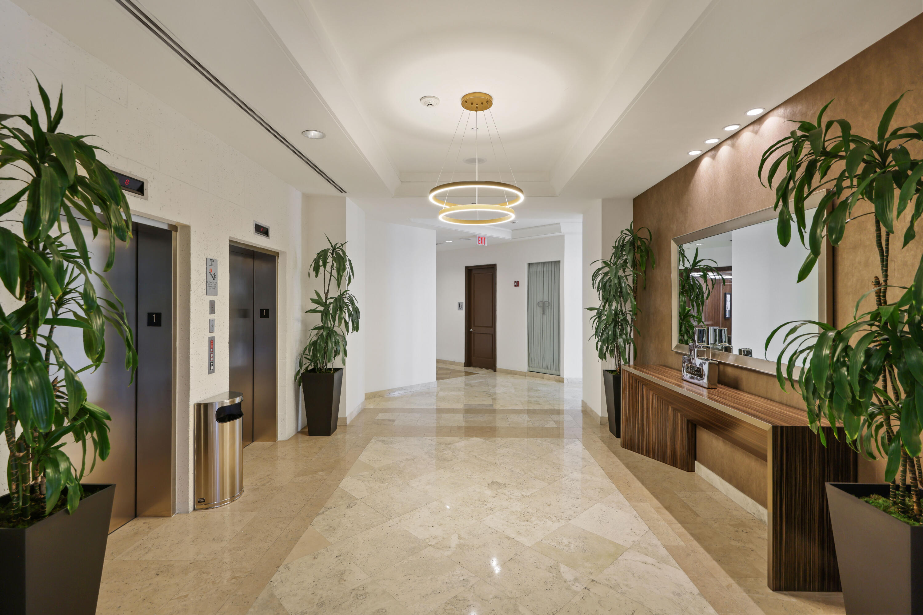 99 SE Mizner Boulevard