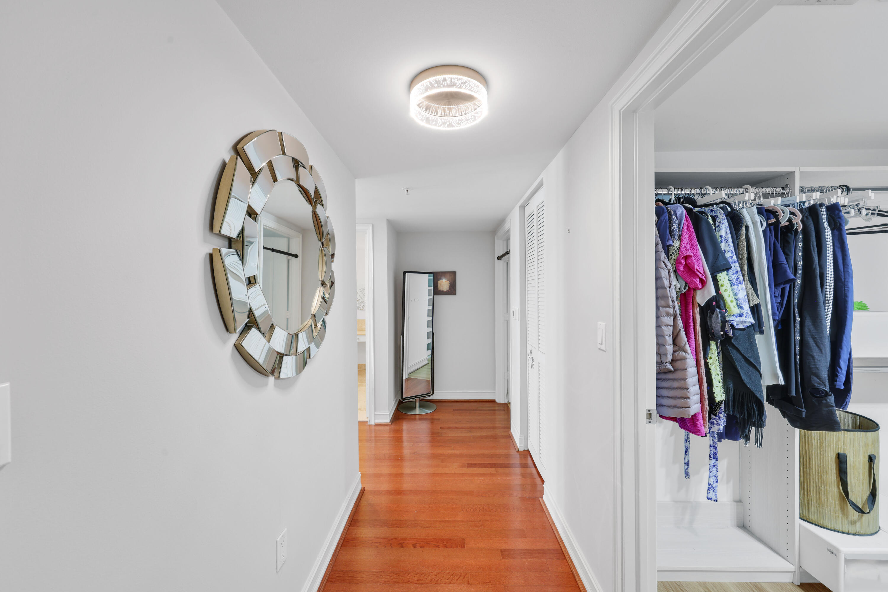 99 SE Mizner Boulevard