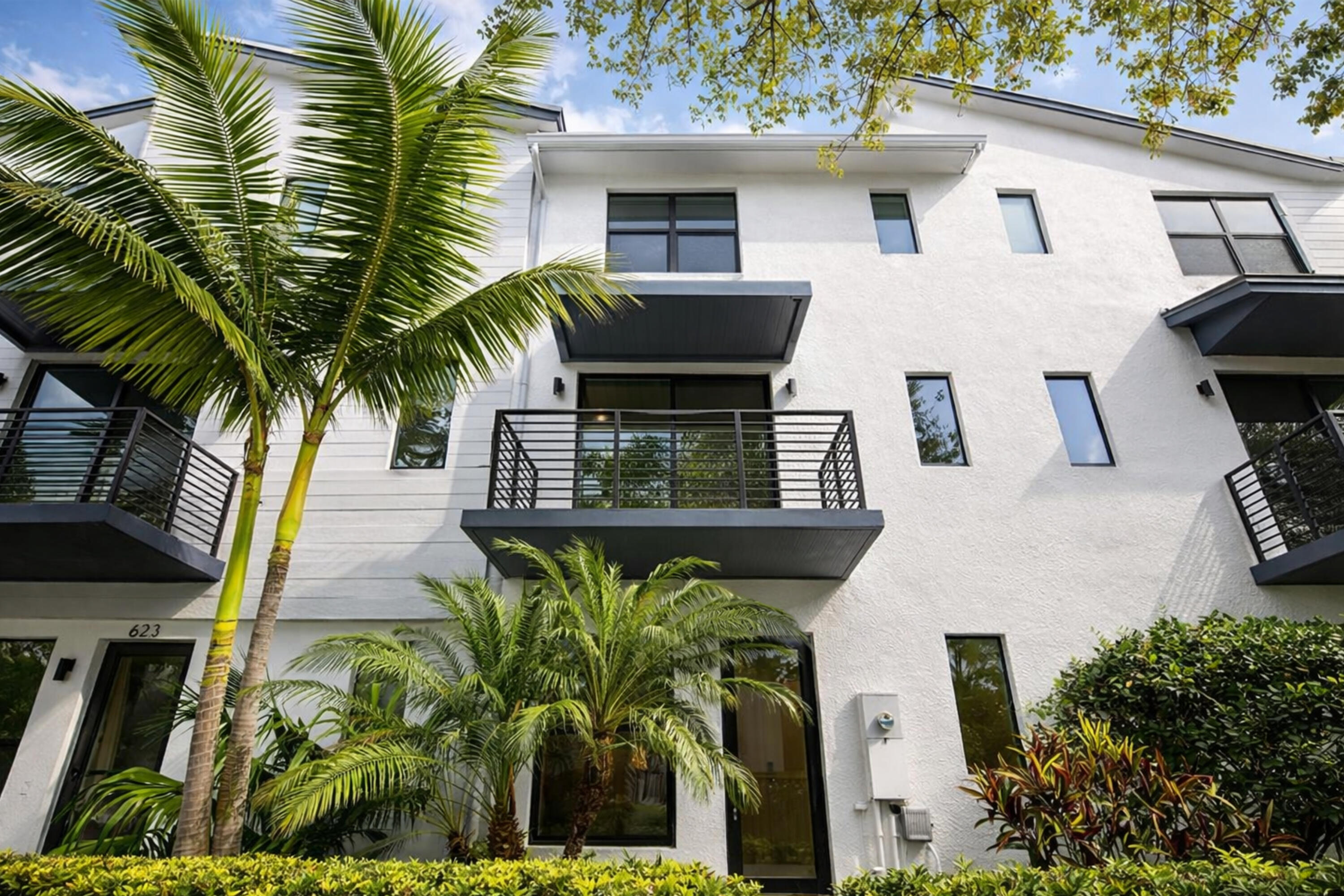 625 NE 22nd Drive