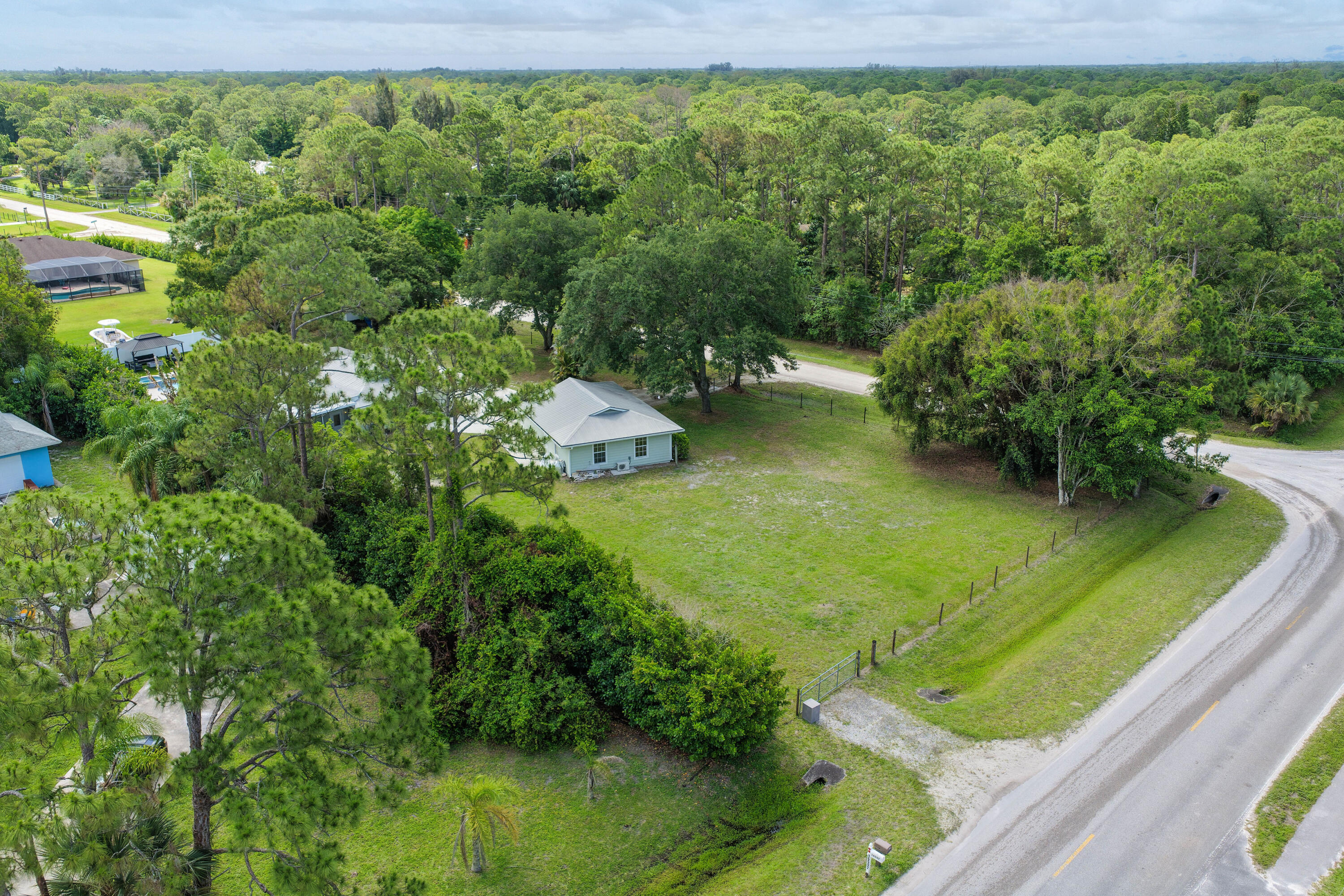 16582 Mellen Lane, Farms
