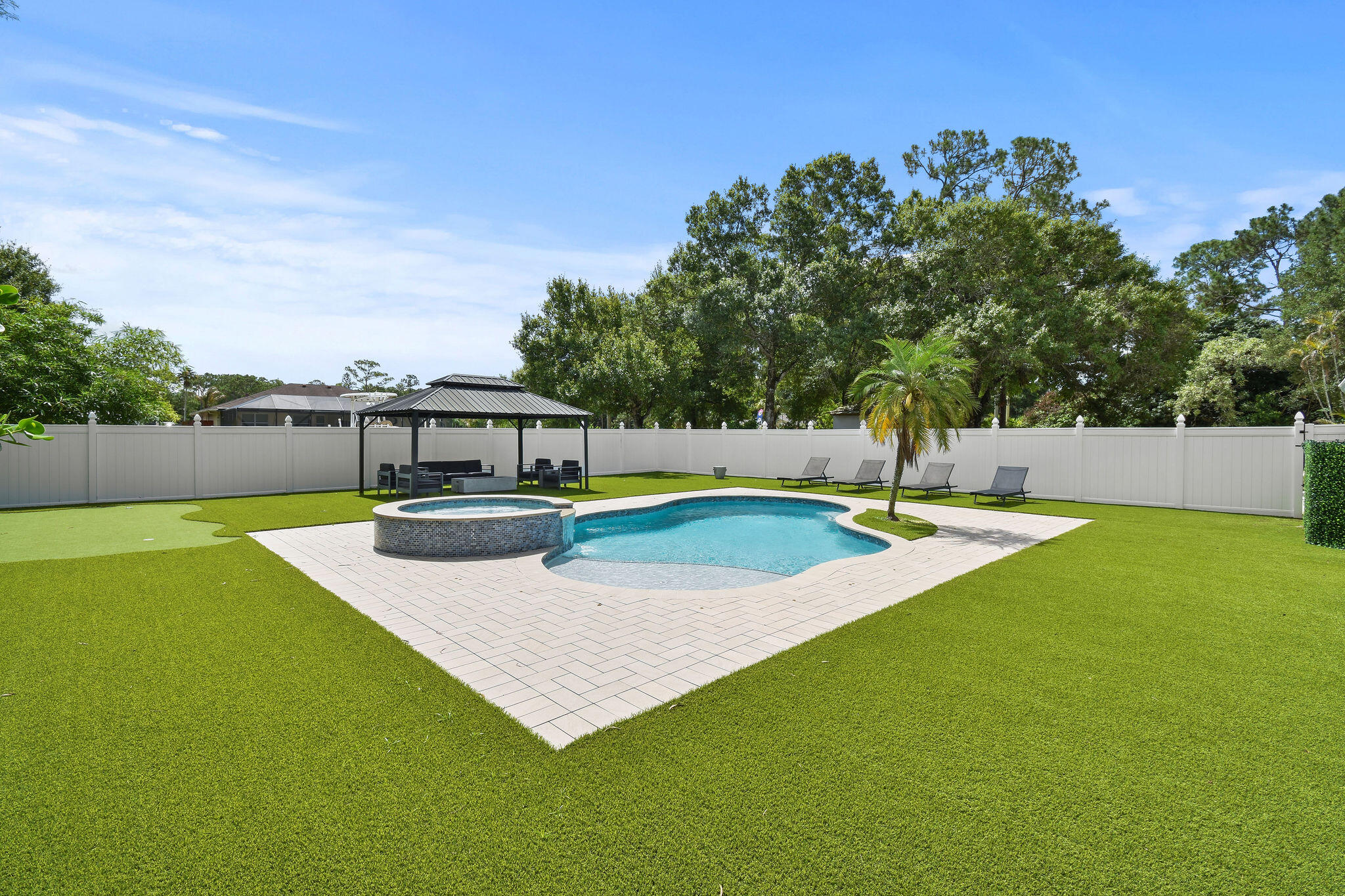 16582 Mellen Lane, Farms