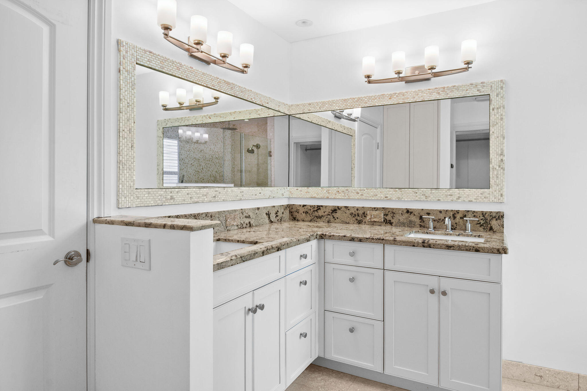 16582 Mellen Lane, Farms