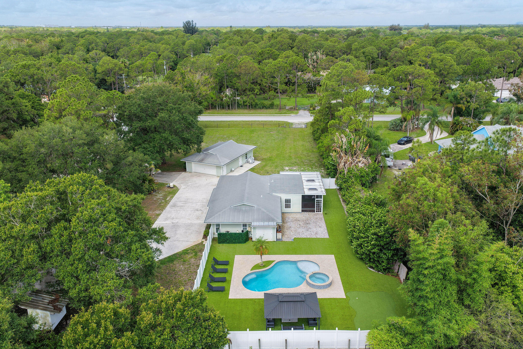 16582 Mellen Lane, Farms