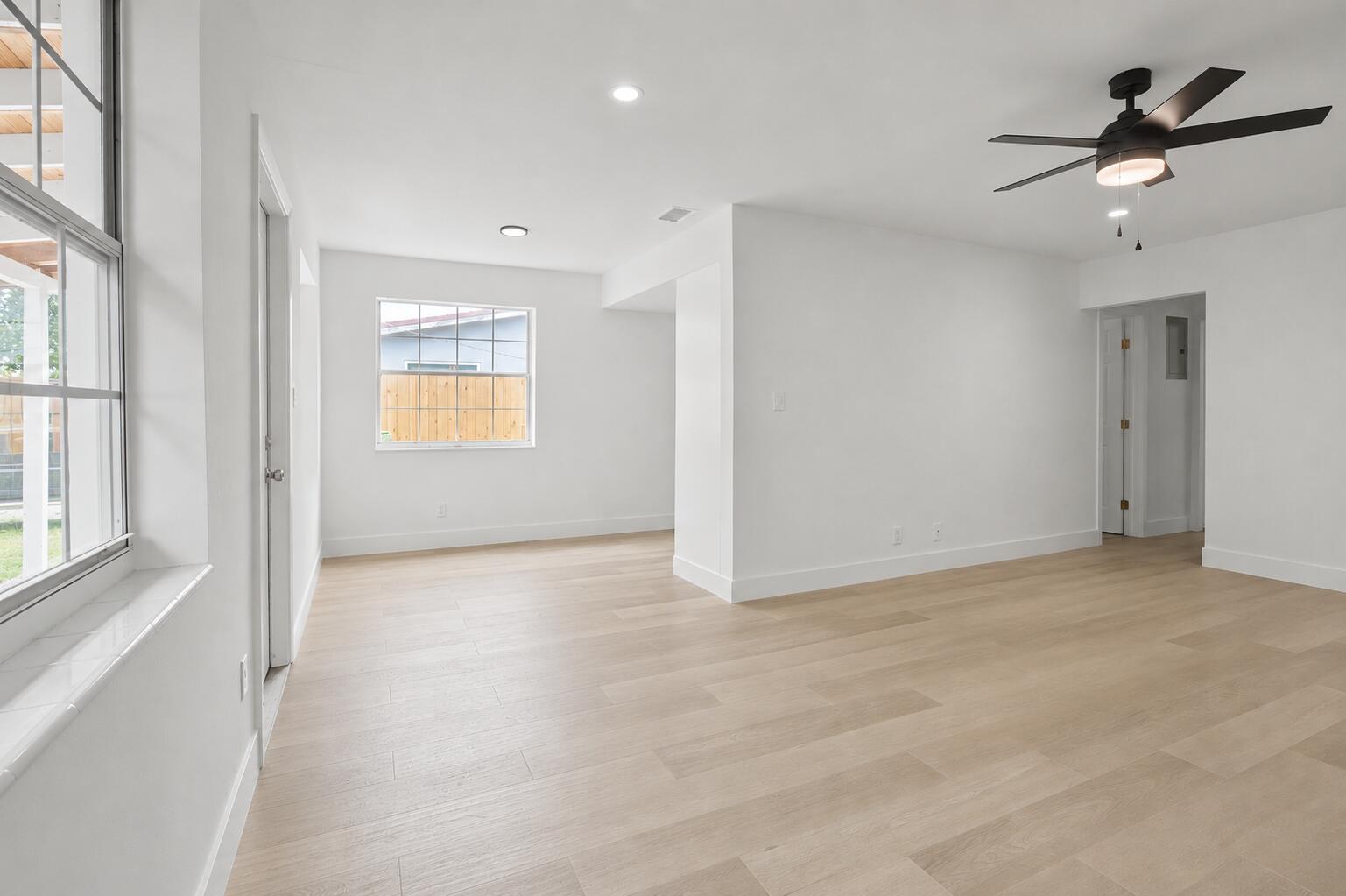 411b NE 57th Court