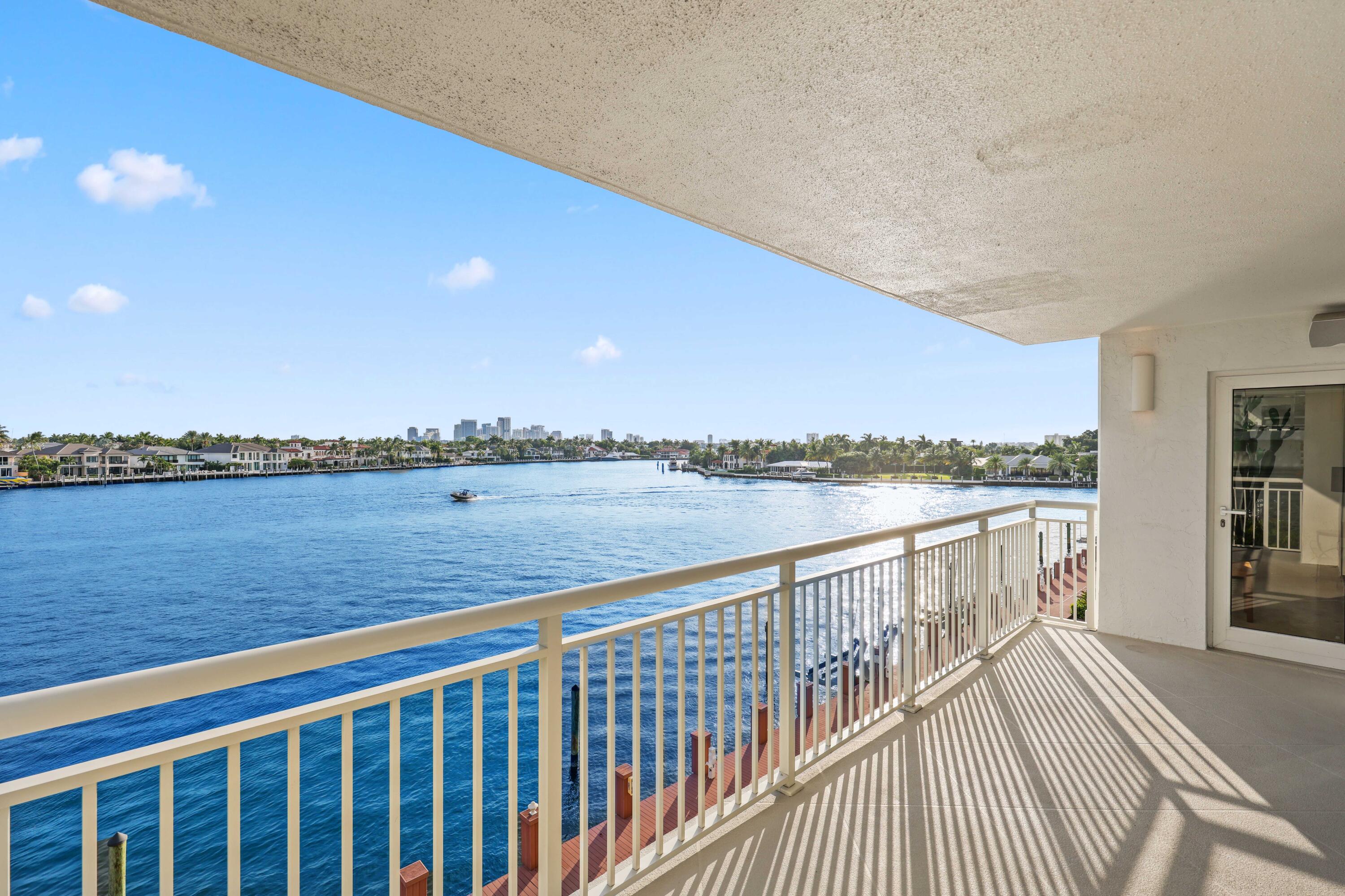 511 Bayshore Drive 401