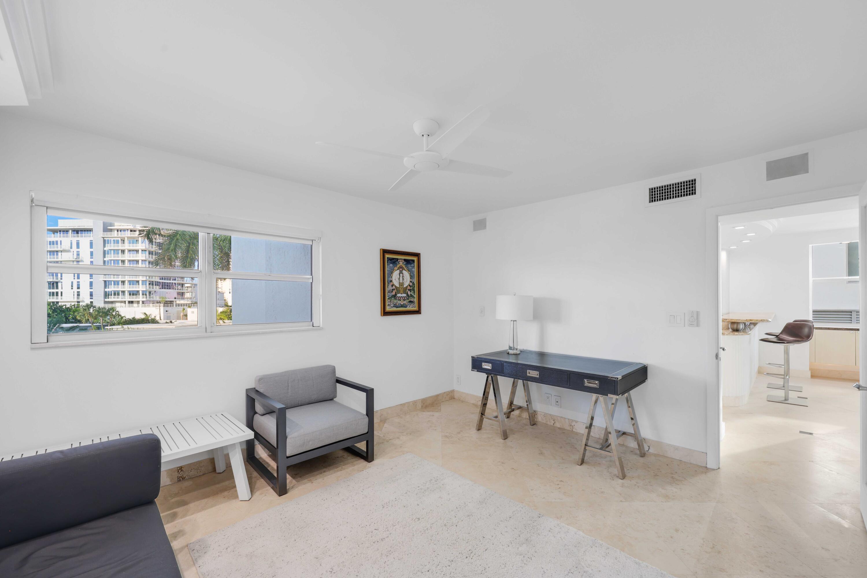511 Bayshore Drive 401