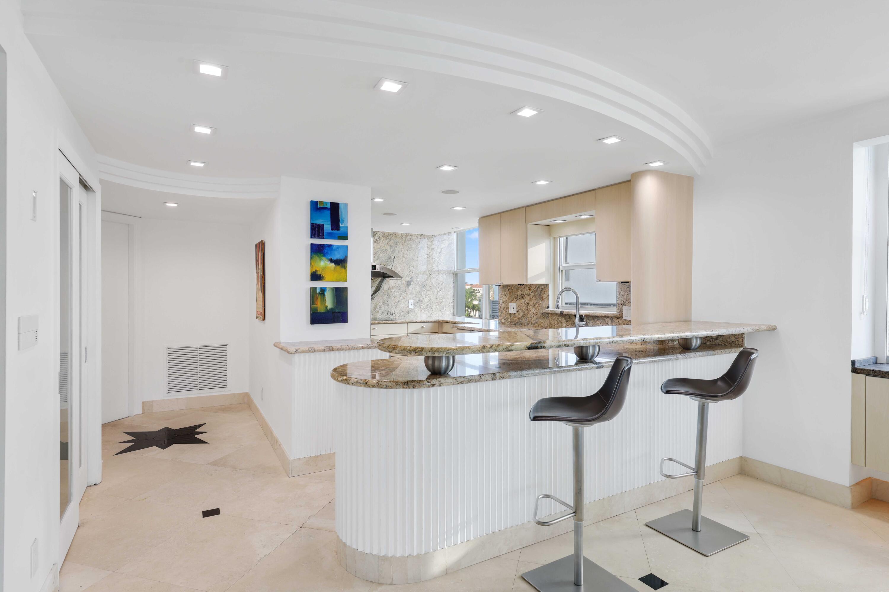 511 Bayshore Drive 401