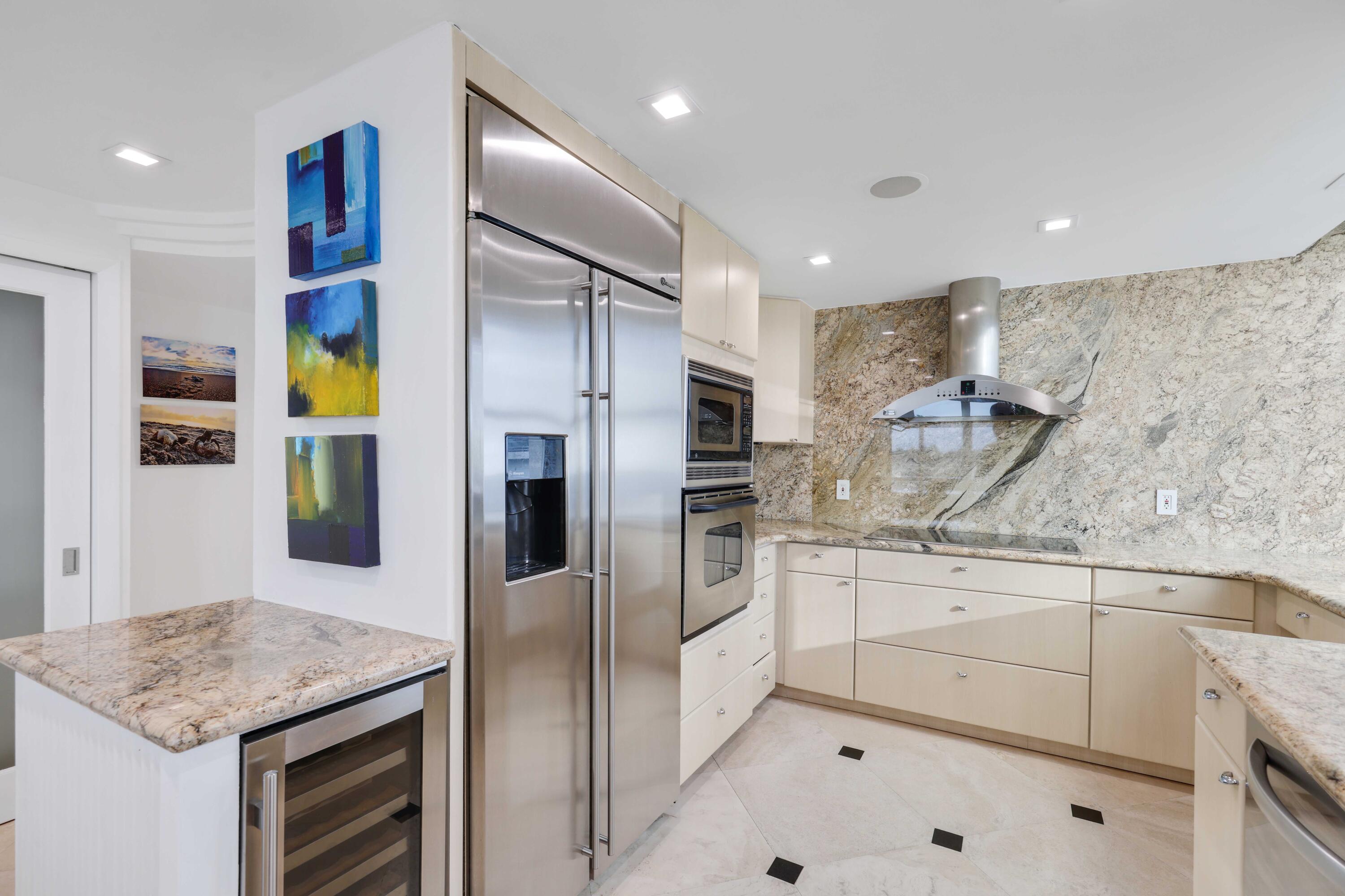 511 Bayshore Drive 401