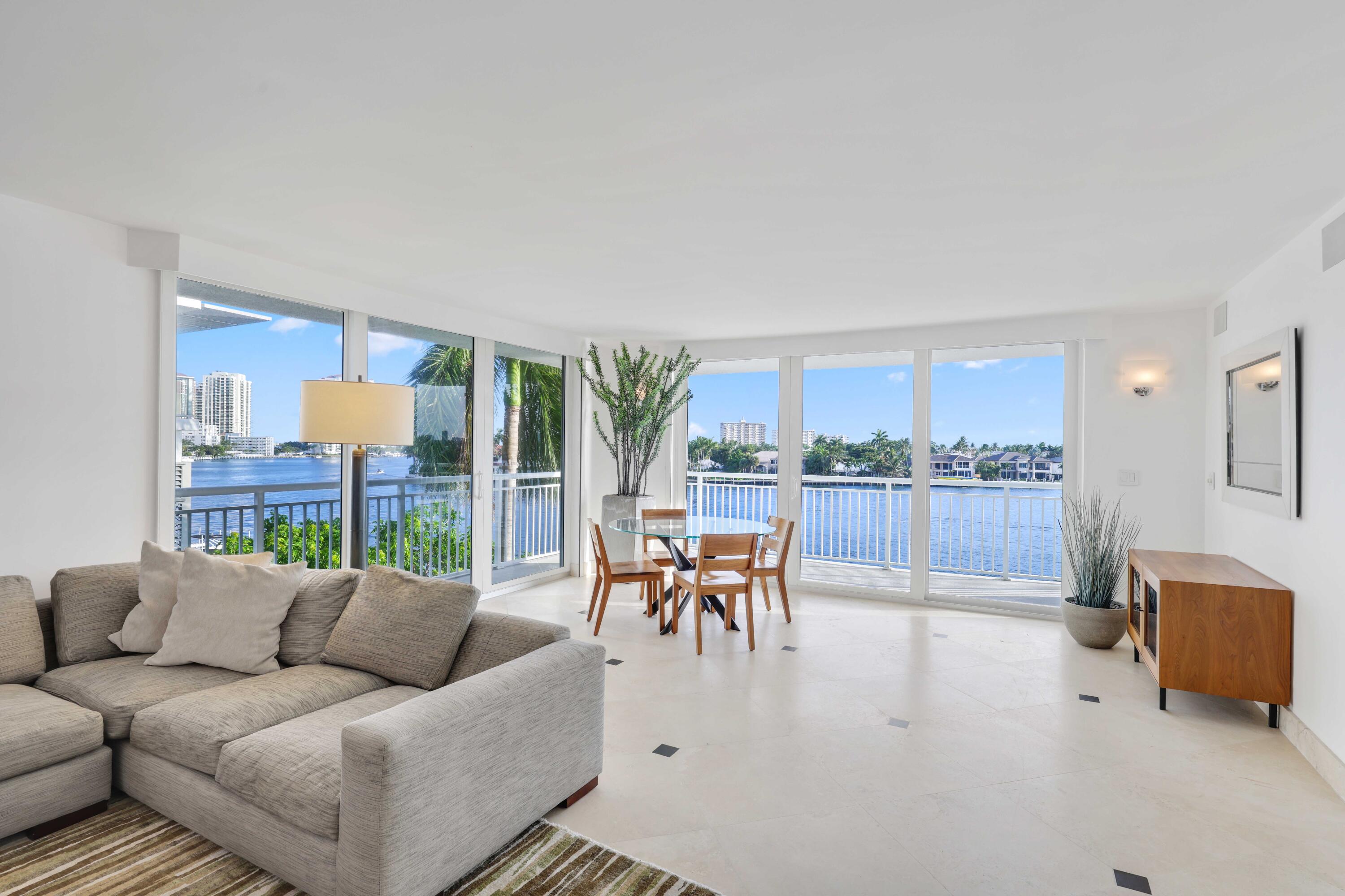511 Bayshore Drive 401
