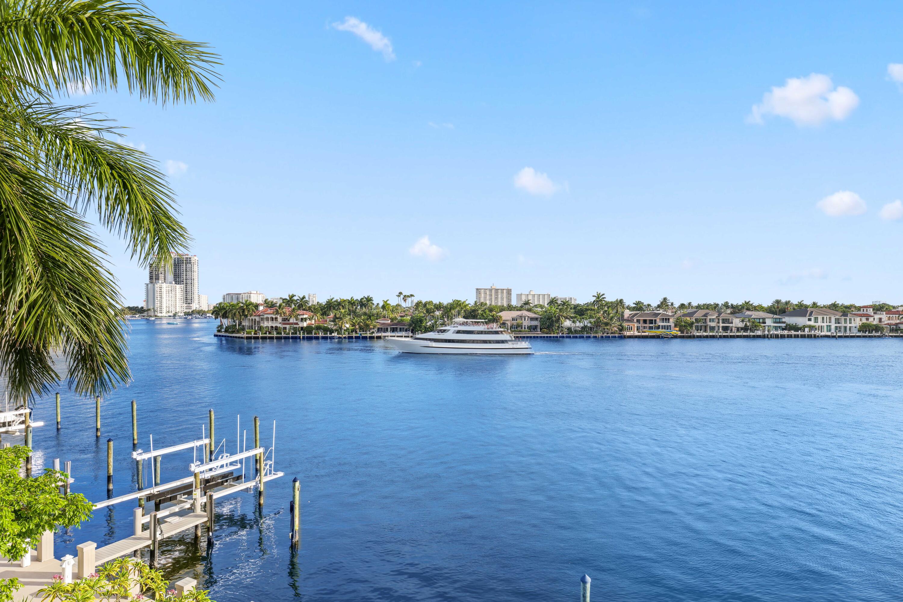511 Bayshore Drive 401