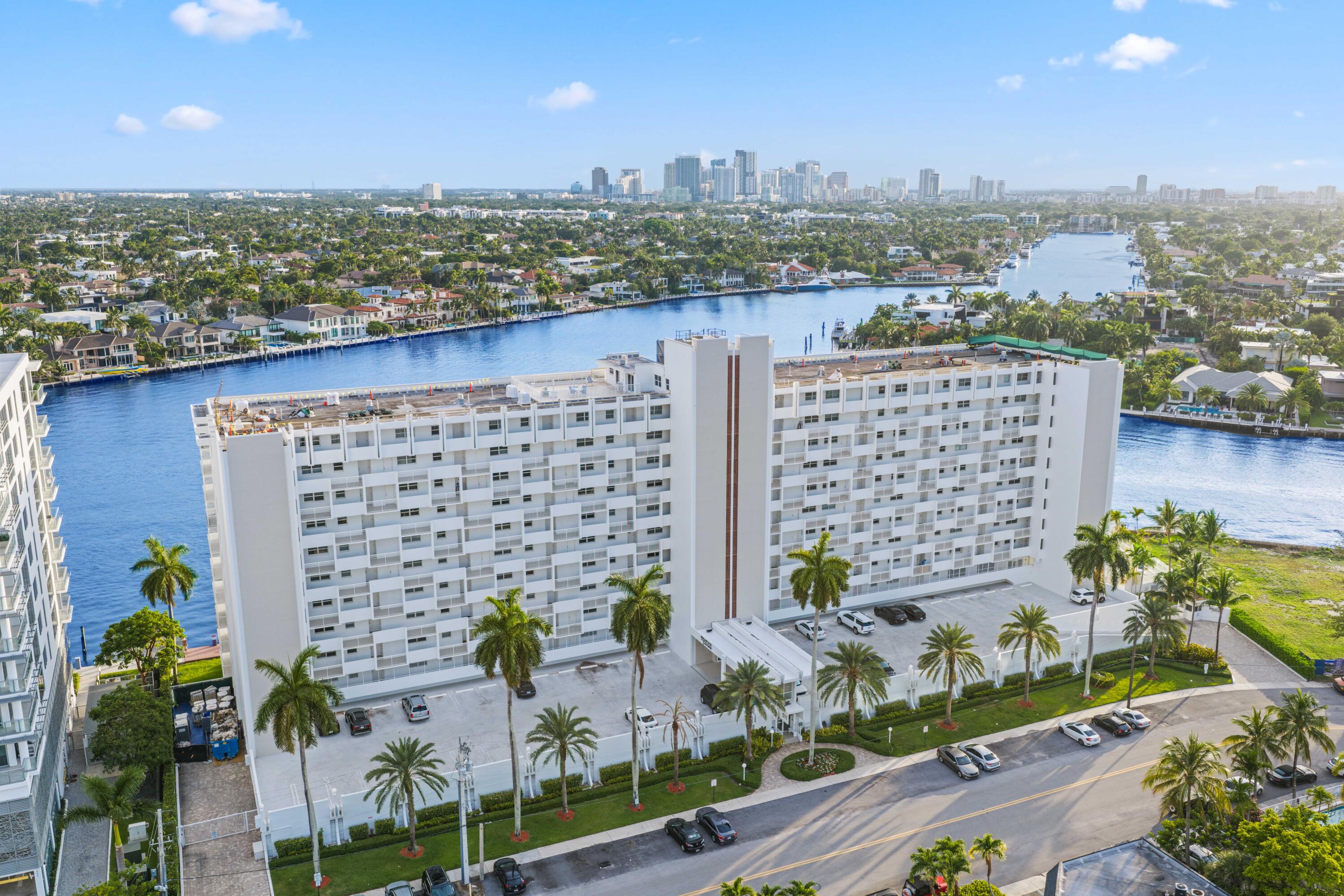 511 Bayshore Drive 401