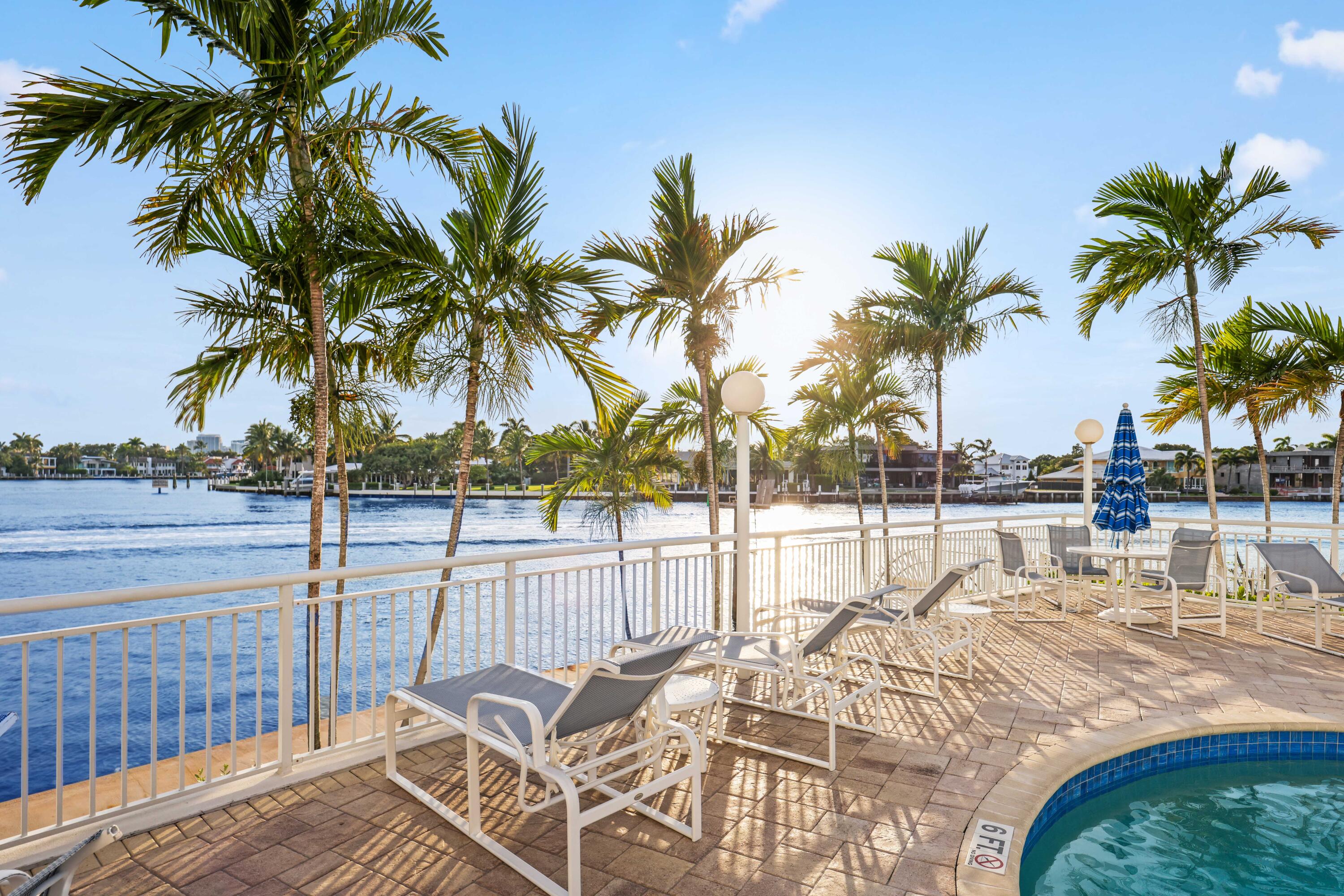 511 Bayshore Drive 401
