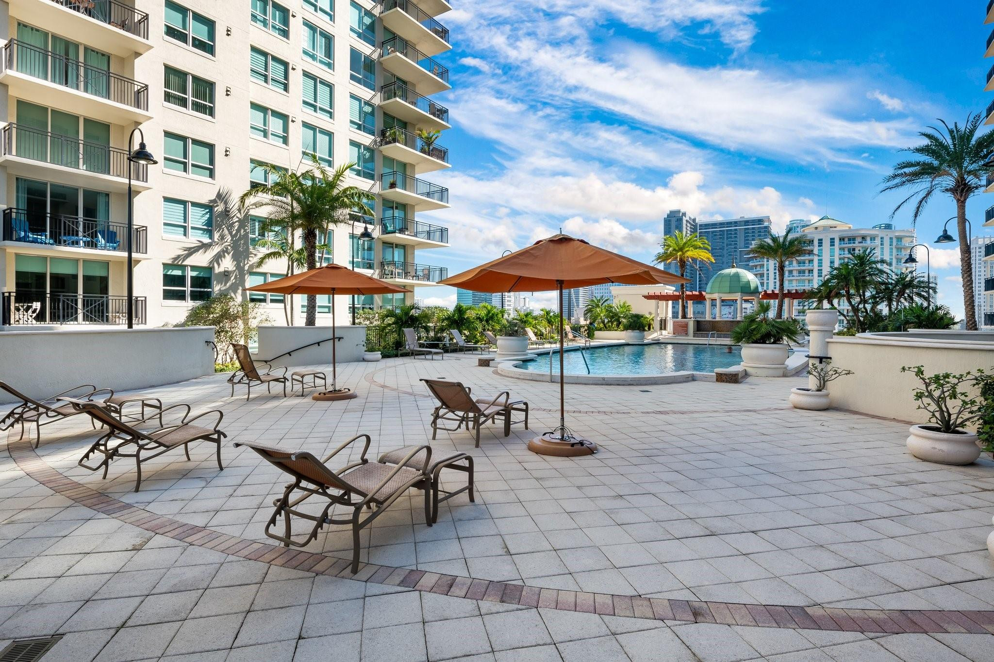 600 W Las Olas Boulevard 903
