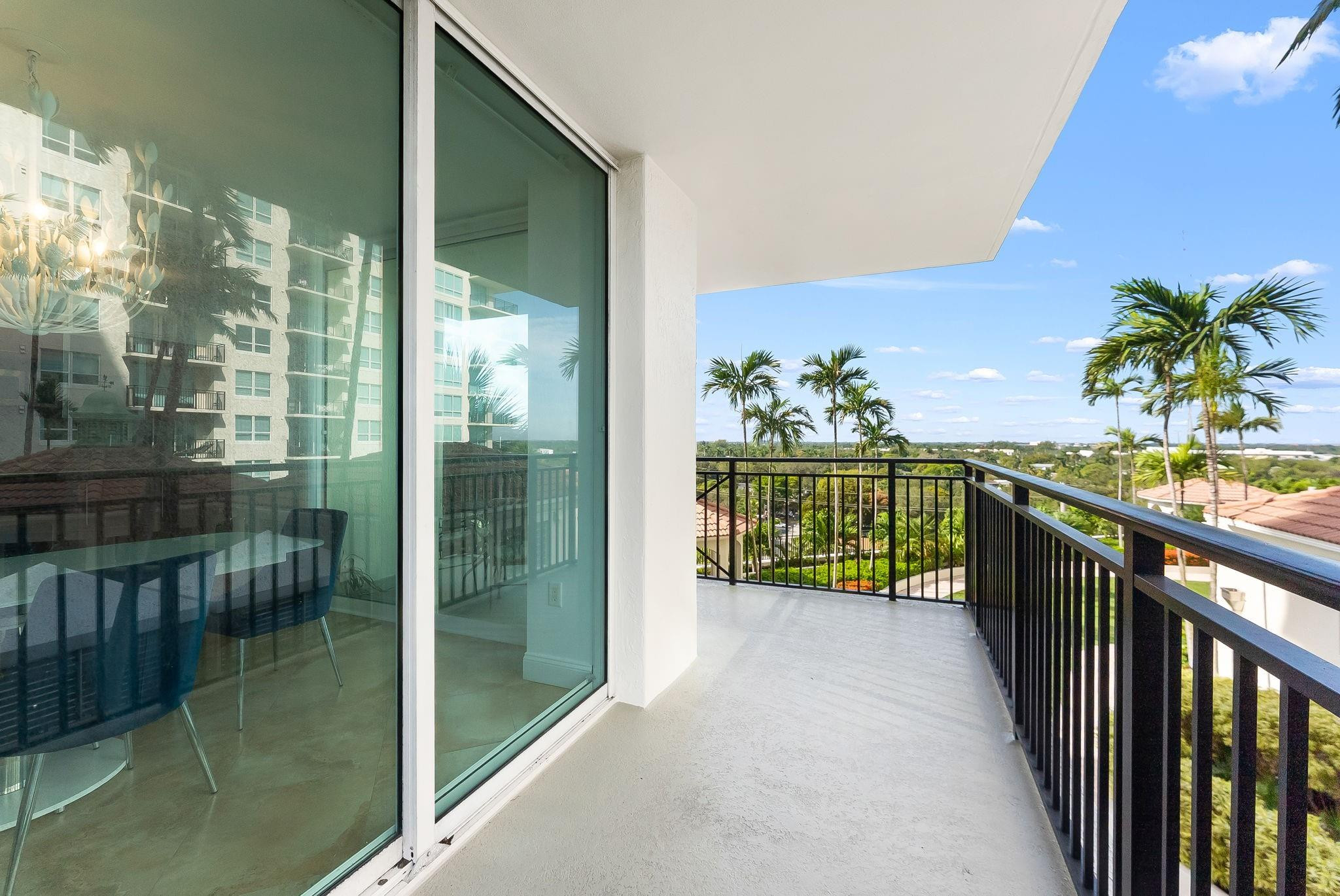600 W Las Olas Boulevard 903