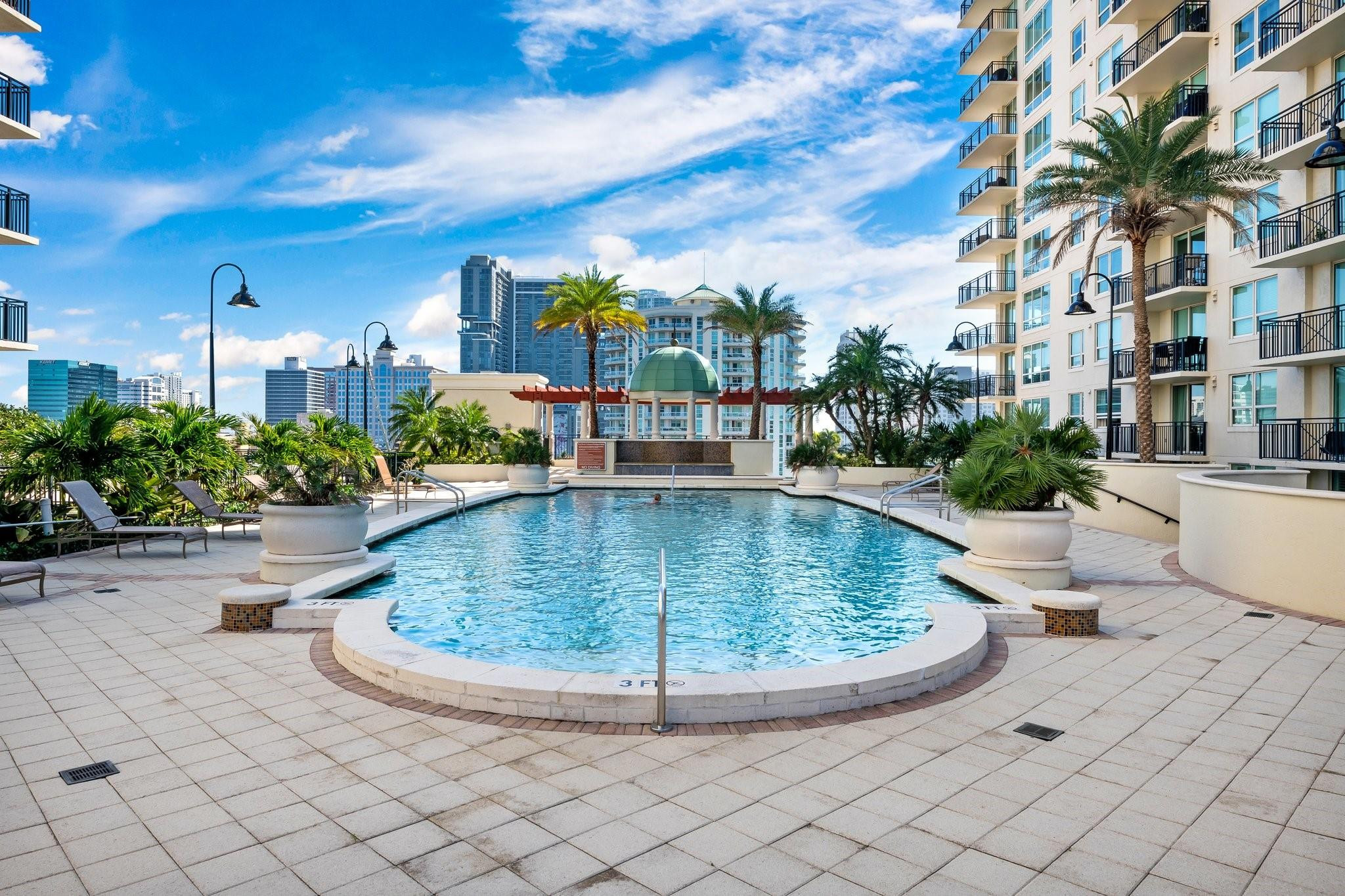 600 W Las Olas Boulevard 903