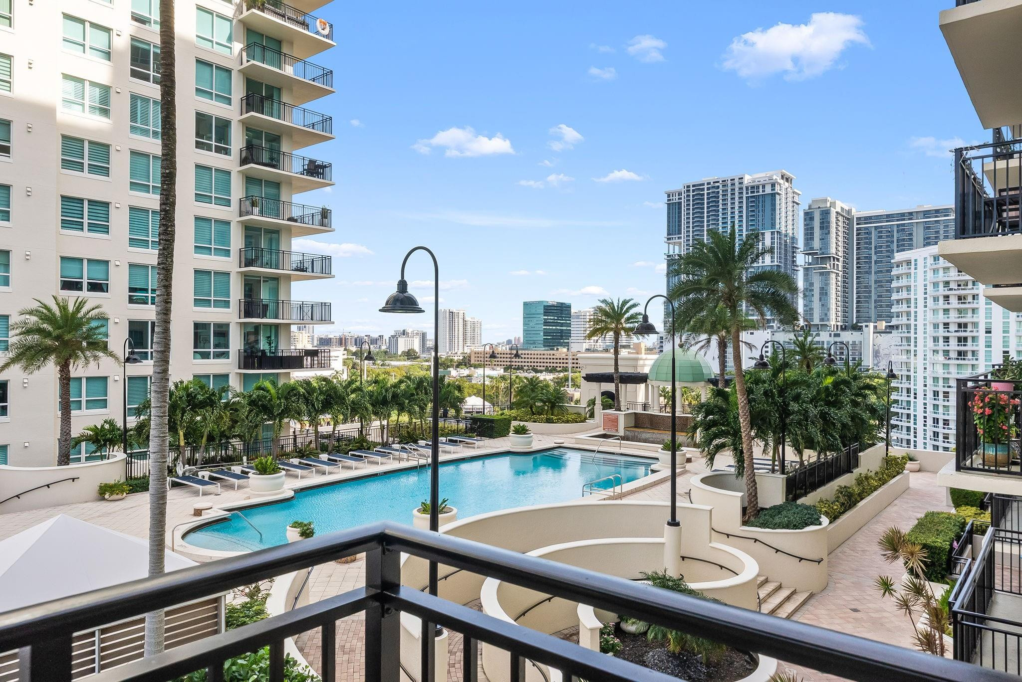600 W Las Olas Boulevard 903