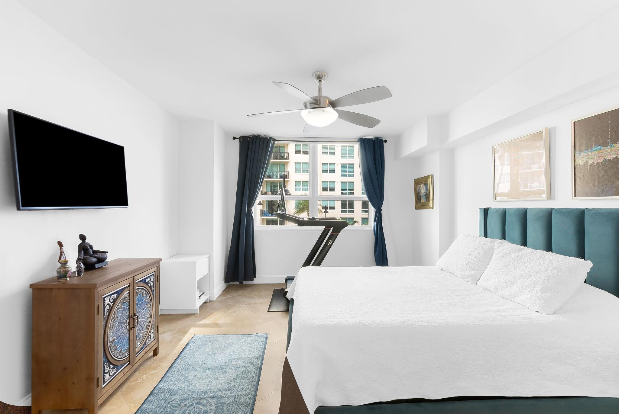 600 W Las Olas Boulevard 903