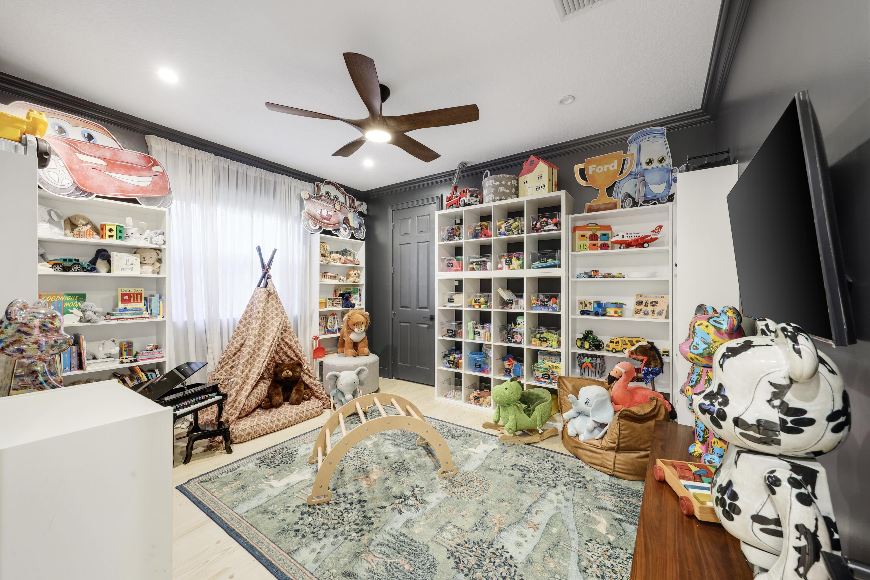 21286 FALLS RIDGE Way