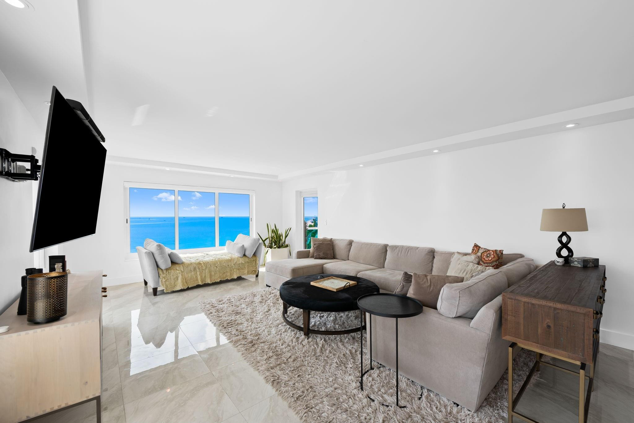 1151 N FORT LAUDERDALE BEACH Boulevard Unit: 14D