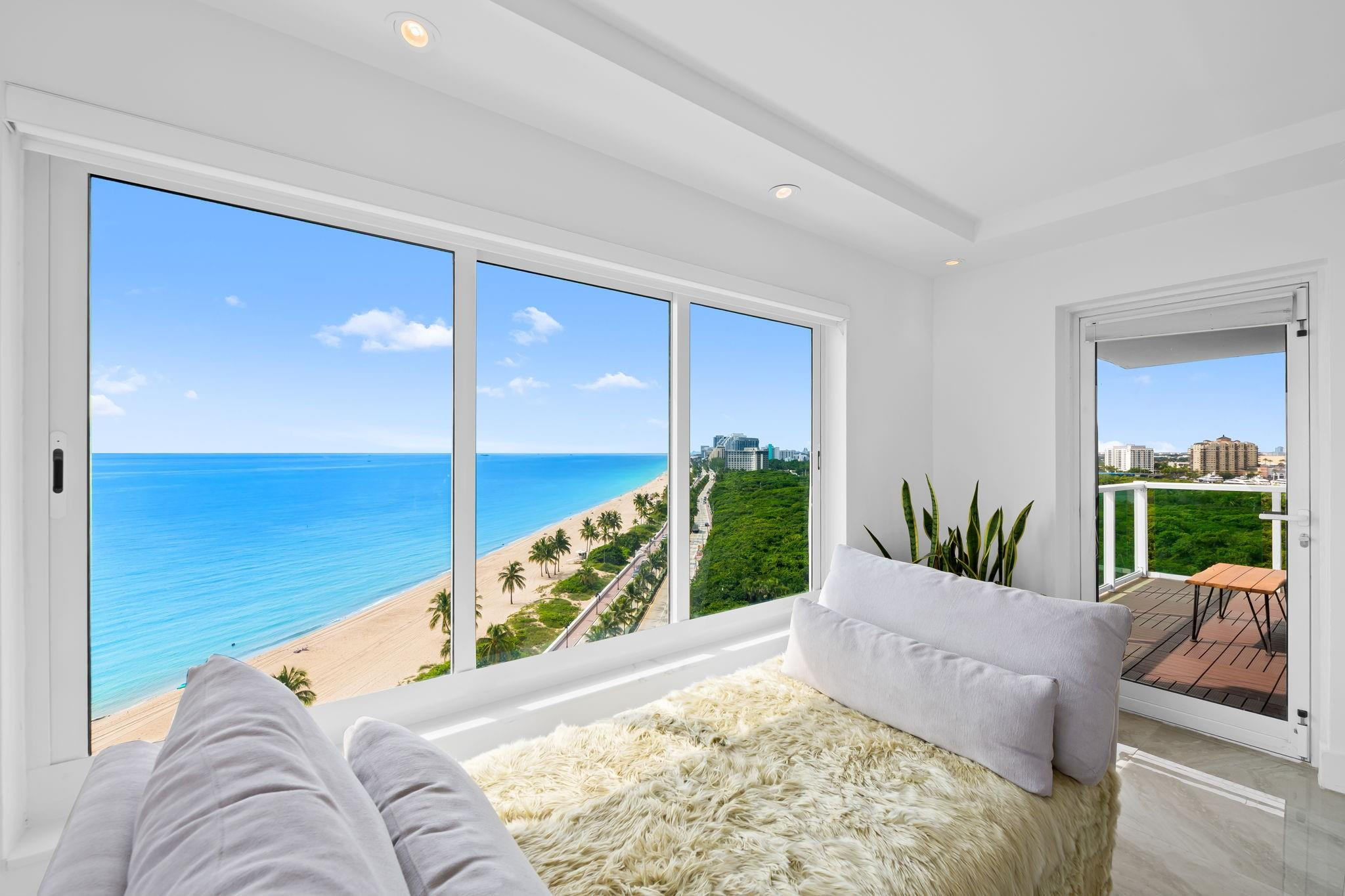 1151 N FORT LAUDERDALE BEACH Boulevard Unit: 14D