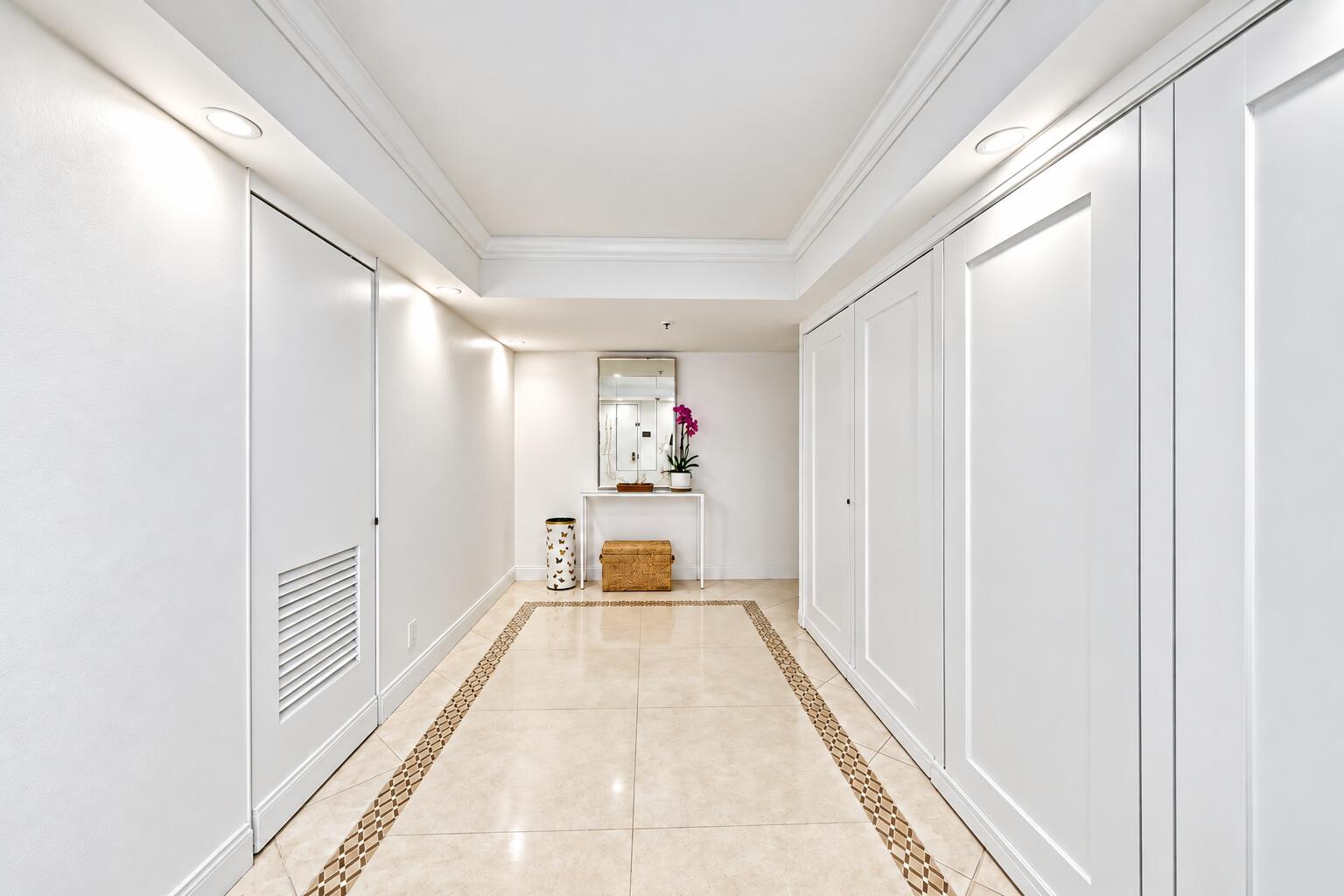 3407 S OCEAN Boulevard 7D